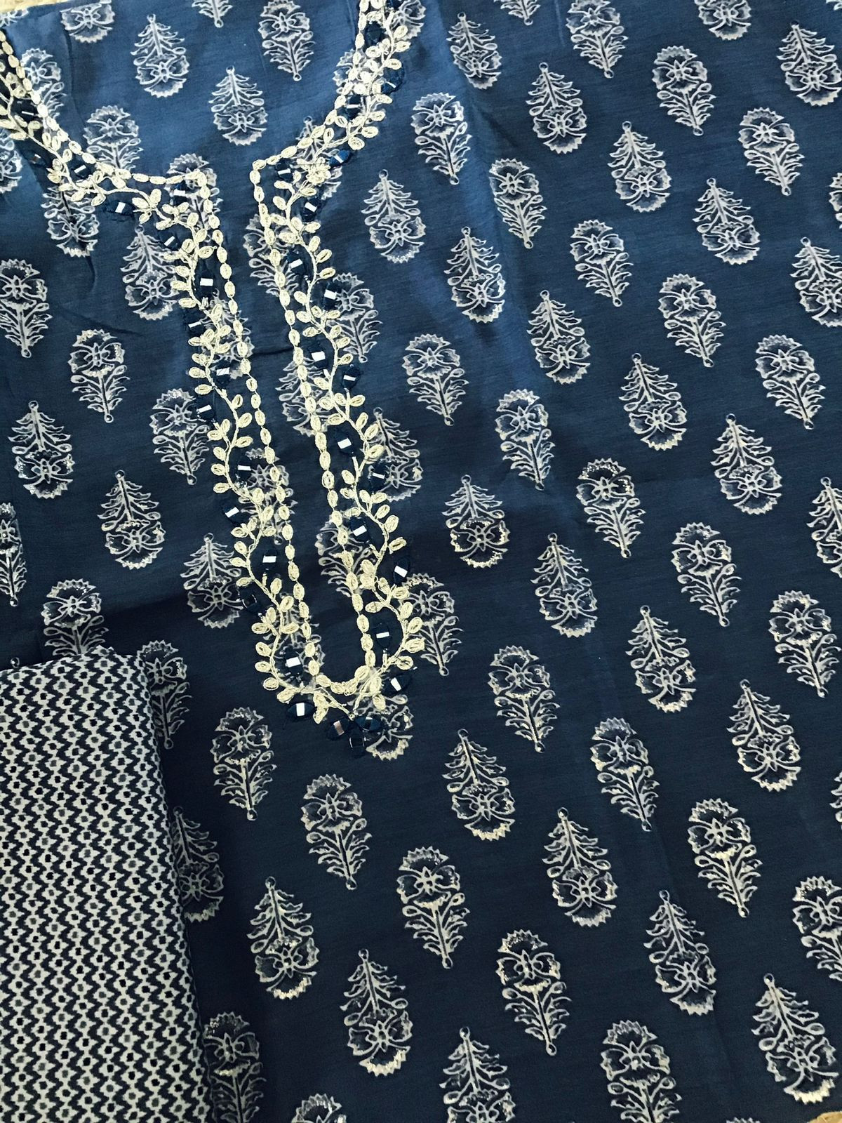 Soft Muslin Printed Embroidered Suit - Blue