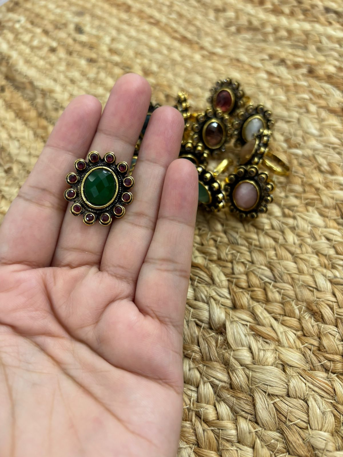 Metallic Oxidised Adjustable Gold Finger Ring - Green Red