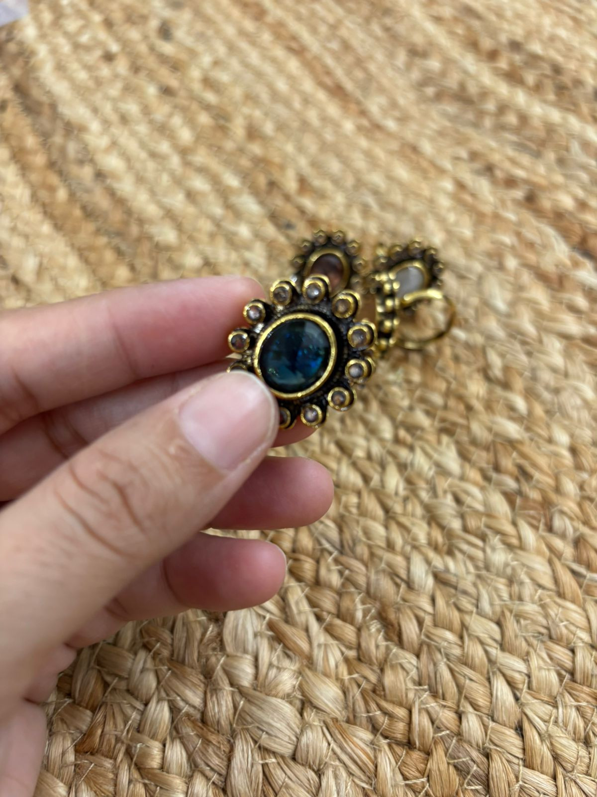 Metallic Oxidised Adjustable Gold Finger Ring - Blue