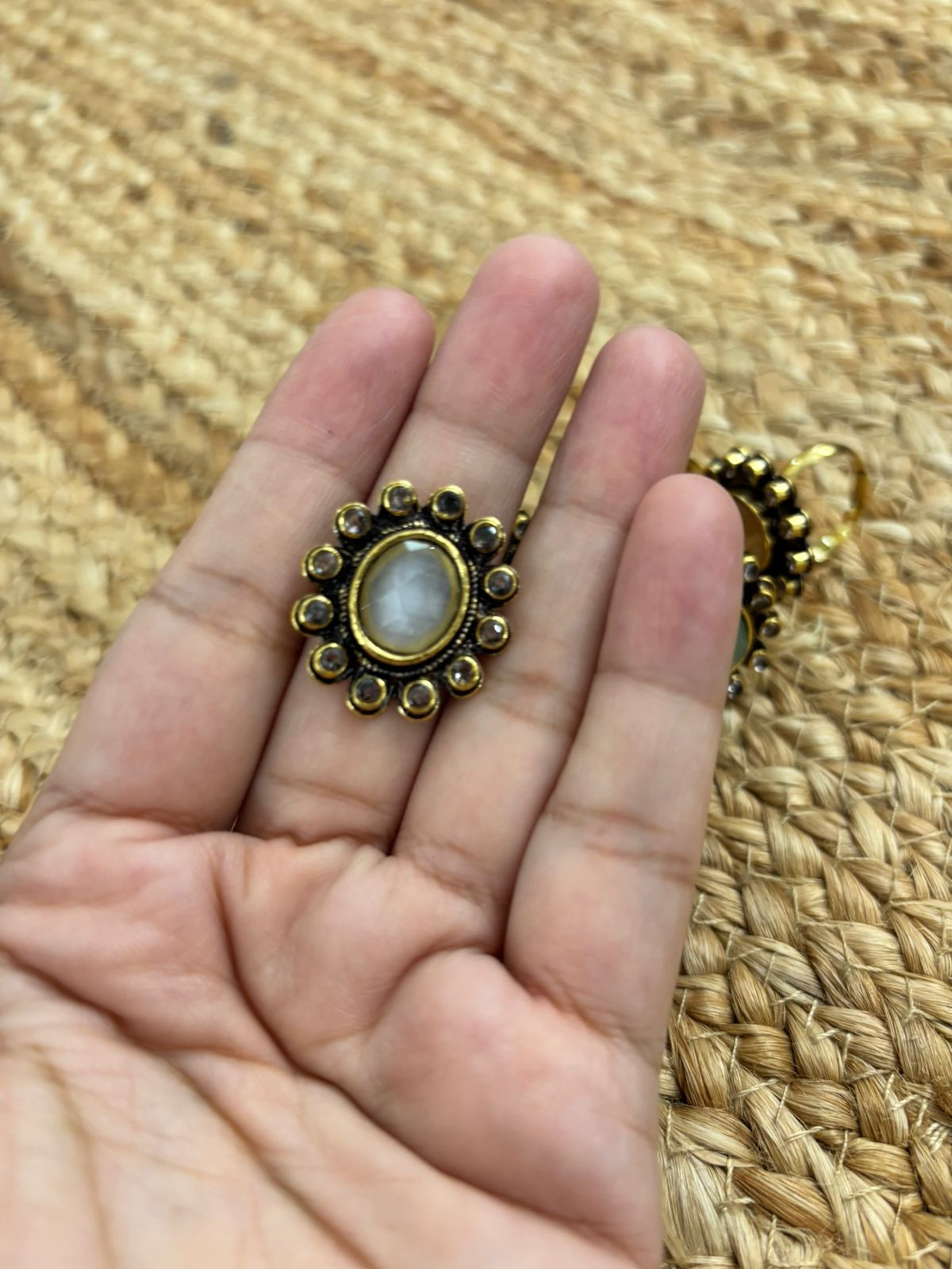 Metallic Oxidised Adjustable Gold Finger Ring - White