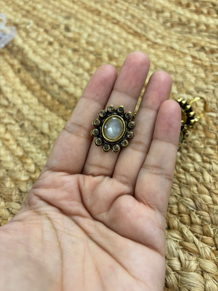 Image of Metallic Oxidised Adjustable Gold Finger Ring - White