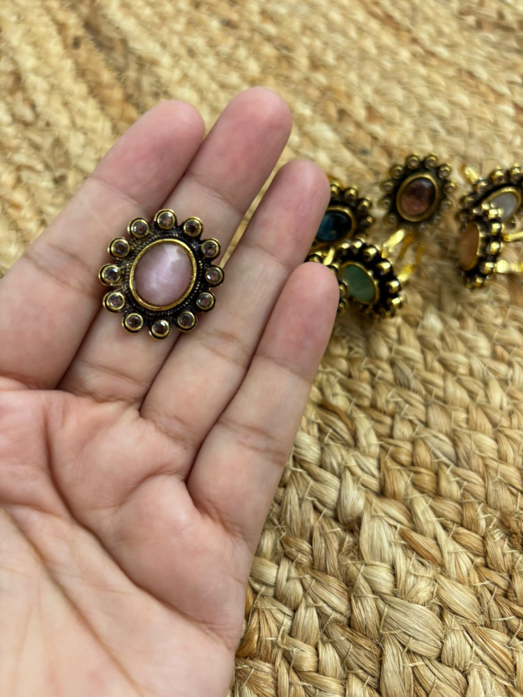 Image of Metallic Oxidised Adjustable Gold Finger Ring - PINK