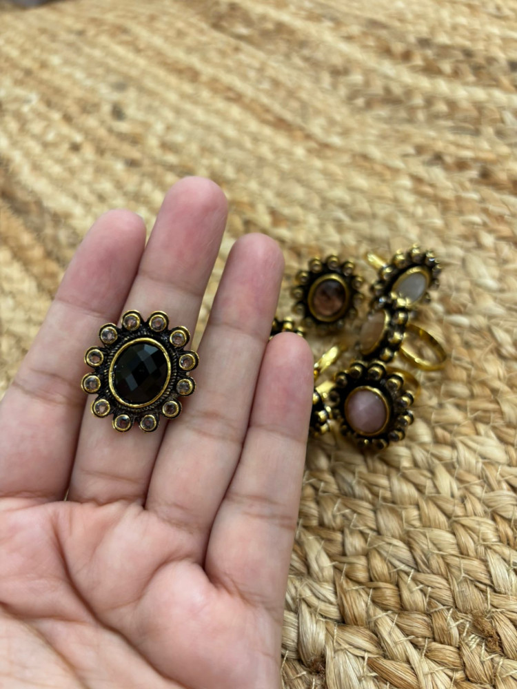 Image of Metallic Oxidised Adjustable Gold Finger Ring - Black