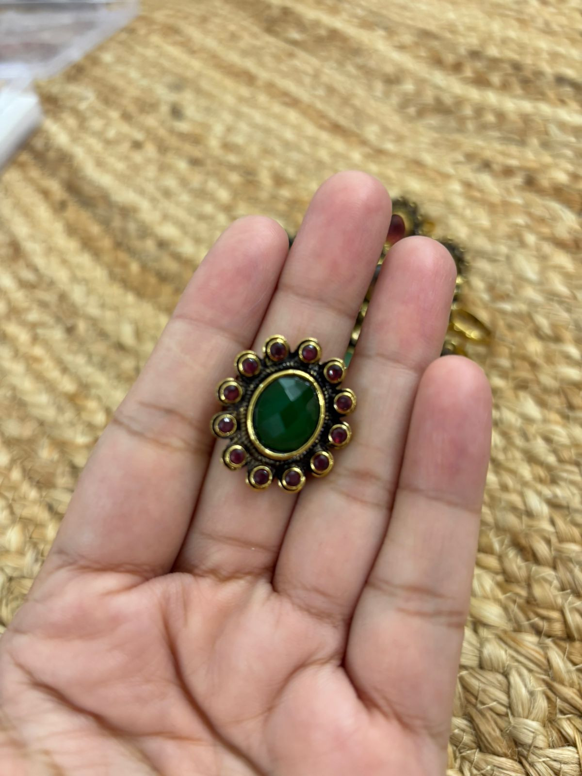 Metallic Oxidised Adjustable Gold Finger Ring - Green Red