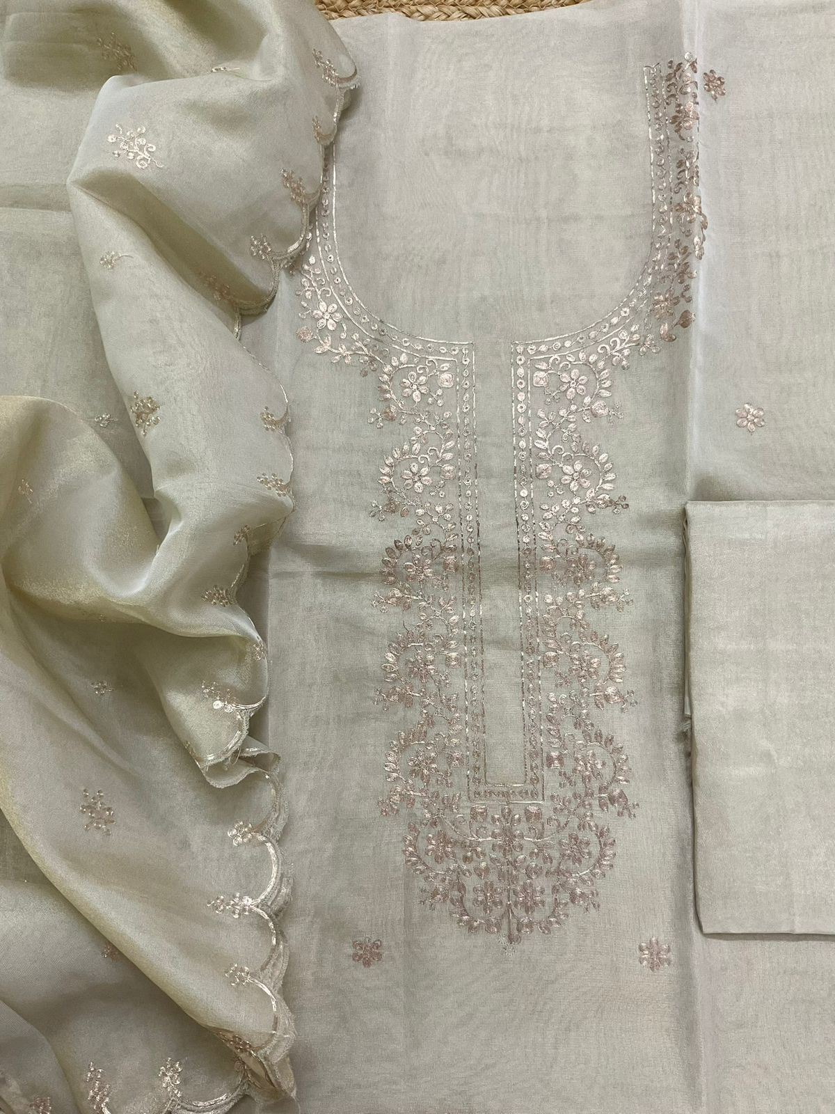Soft Tissue Shimmer Silk Embroidered Suit - Beige