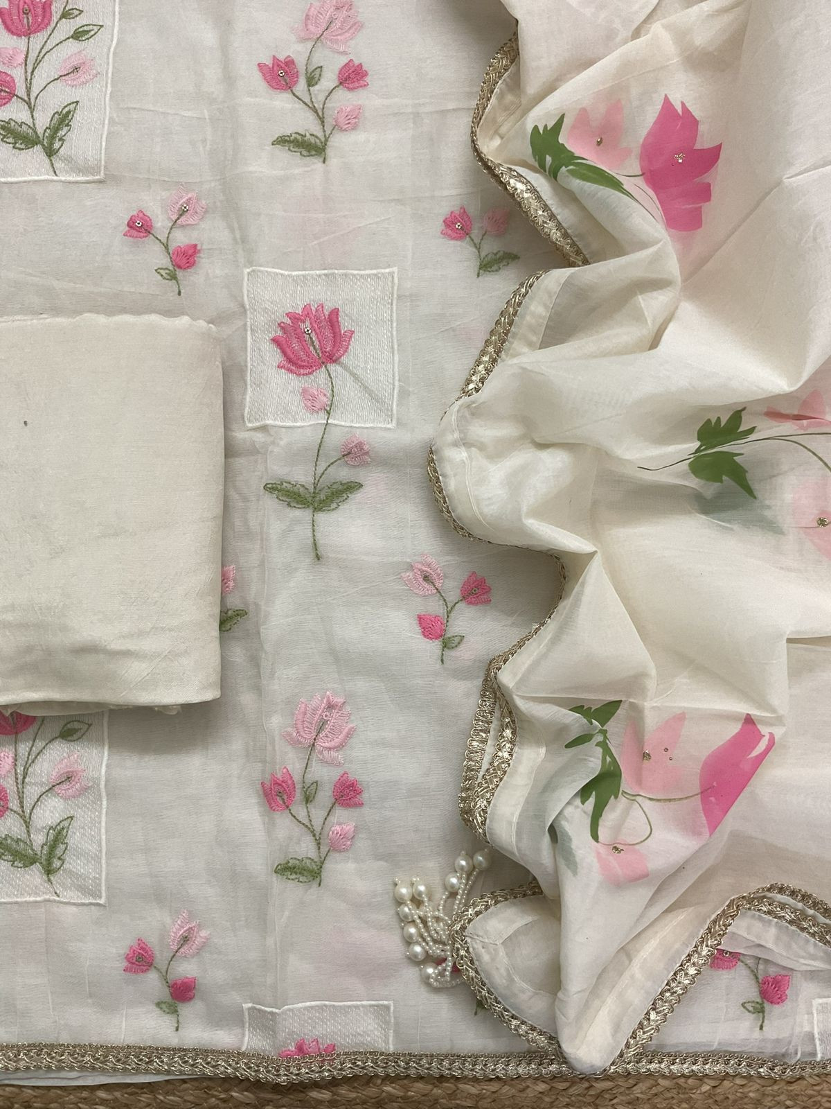 Soft Chanderi Brush Painted Embroidered Suit - Off White