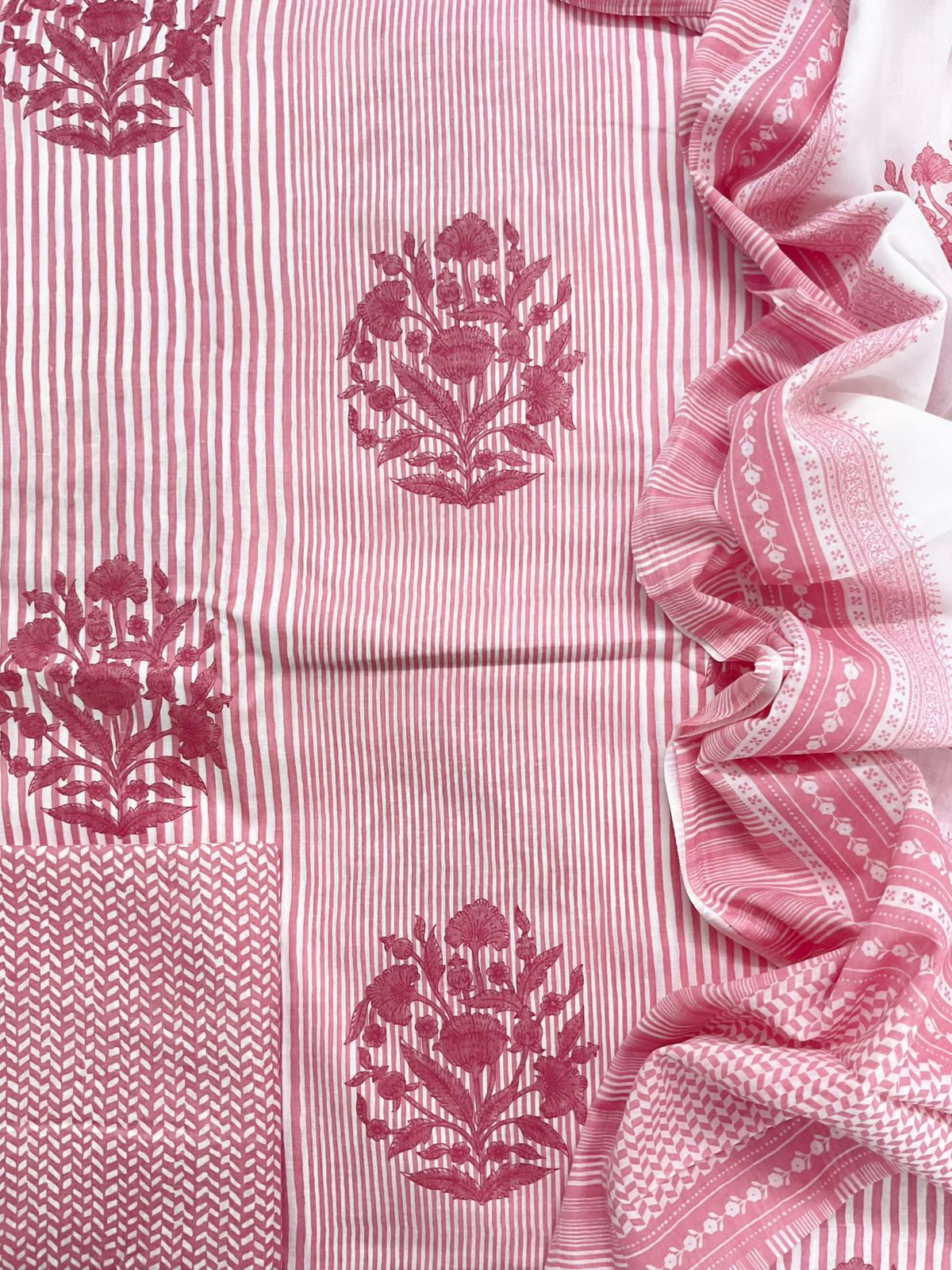 Pure Cotton Printed Suit - Pink