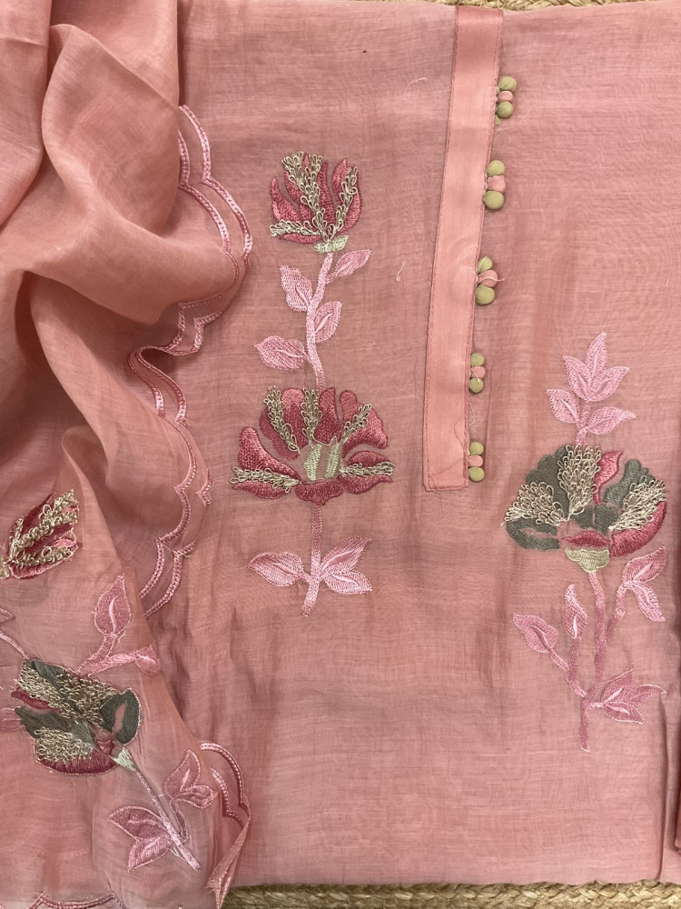 Image of Pure Mul Chanderi Embroidered Suit - Peach