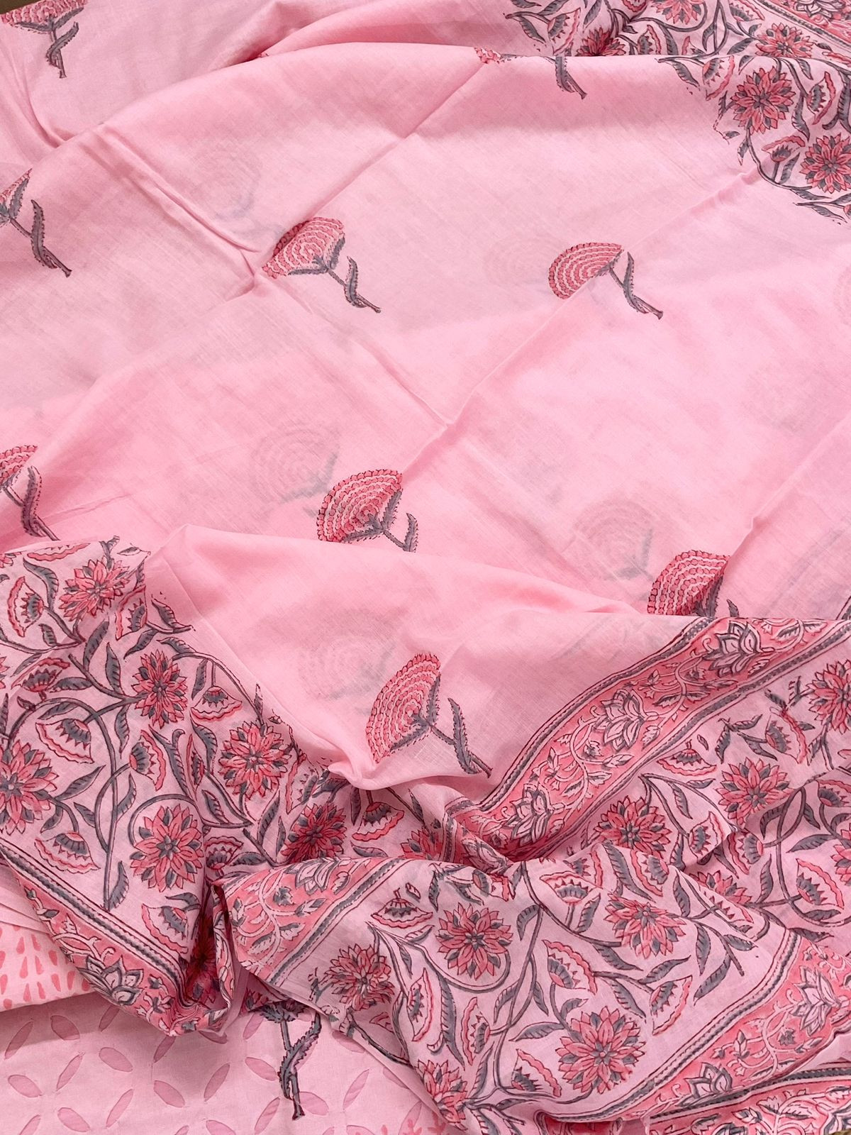 Pure Cotton Printed Applique Work Suit - Pink