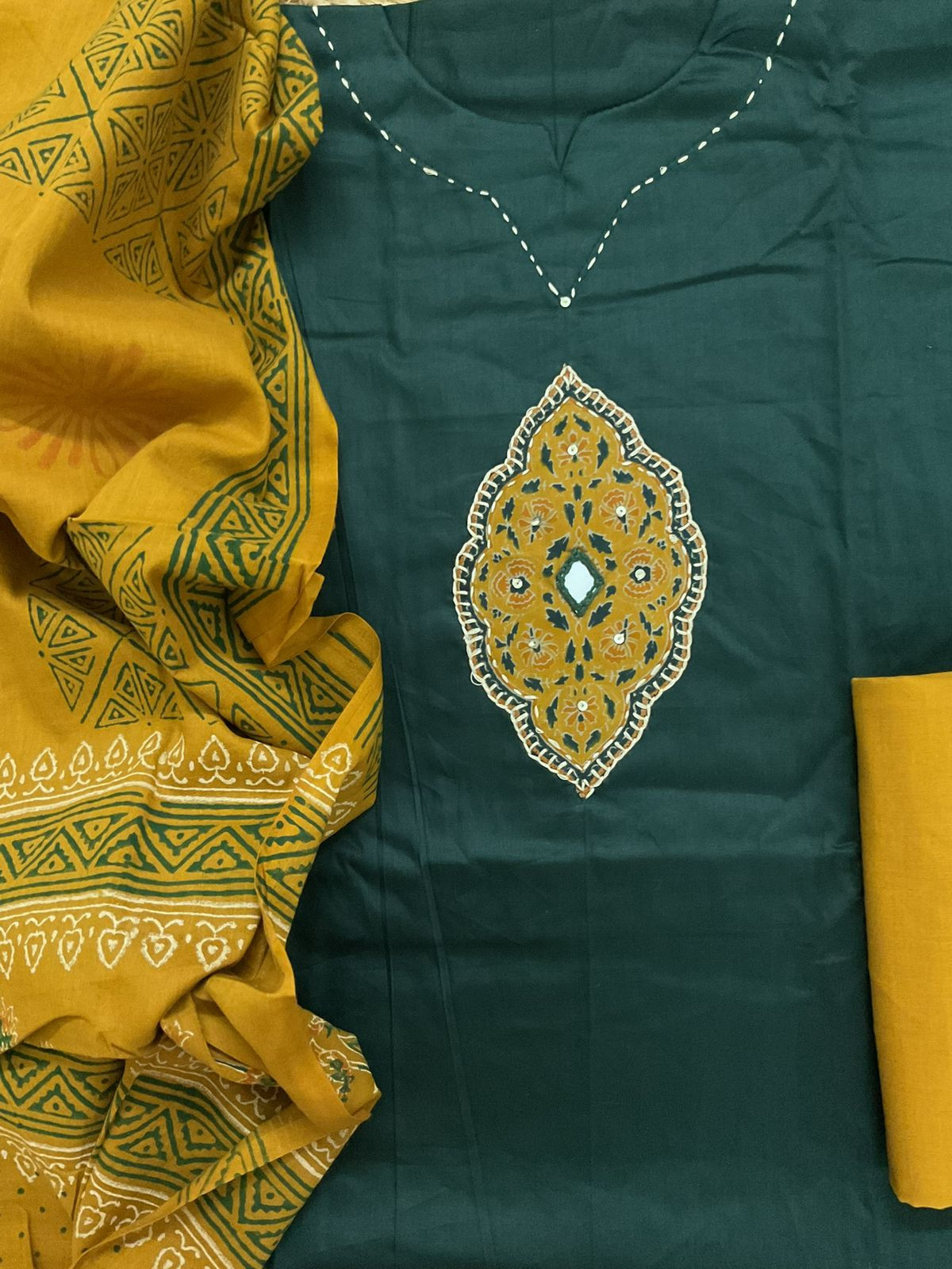 Pure Jaam Cotton Printed Embroidered Suit - Green
