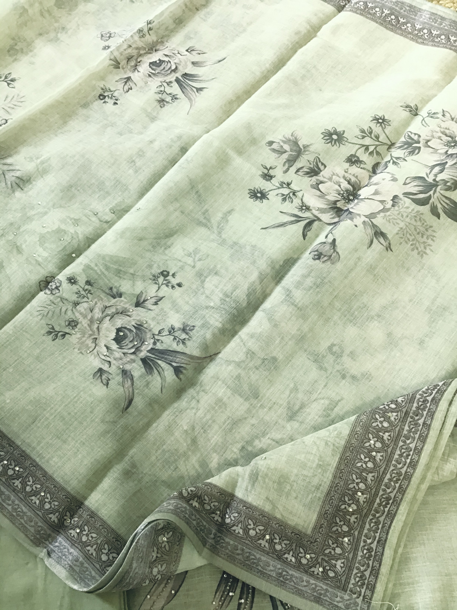 Soft Linen Jute Cotton Printed Embroidered Suit - Green