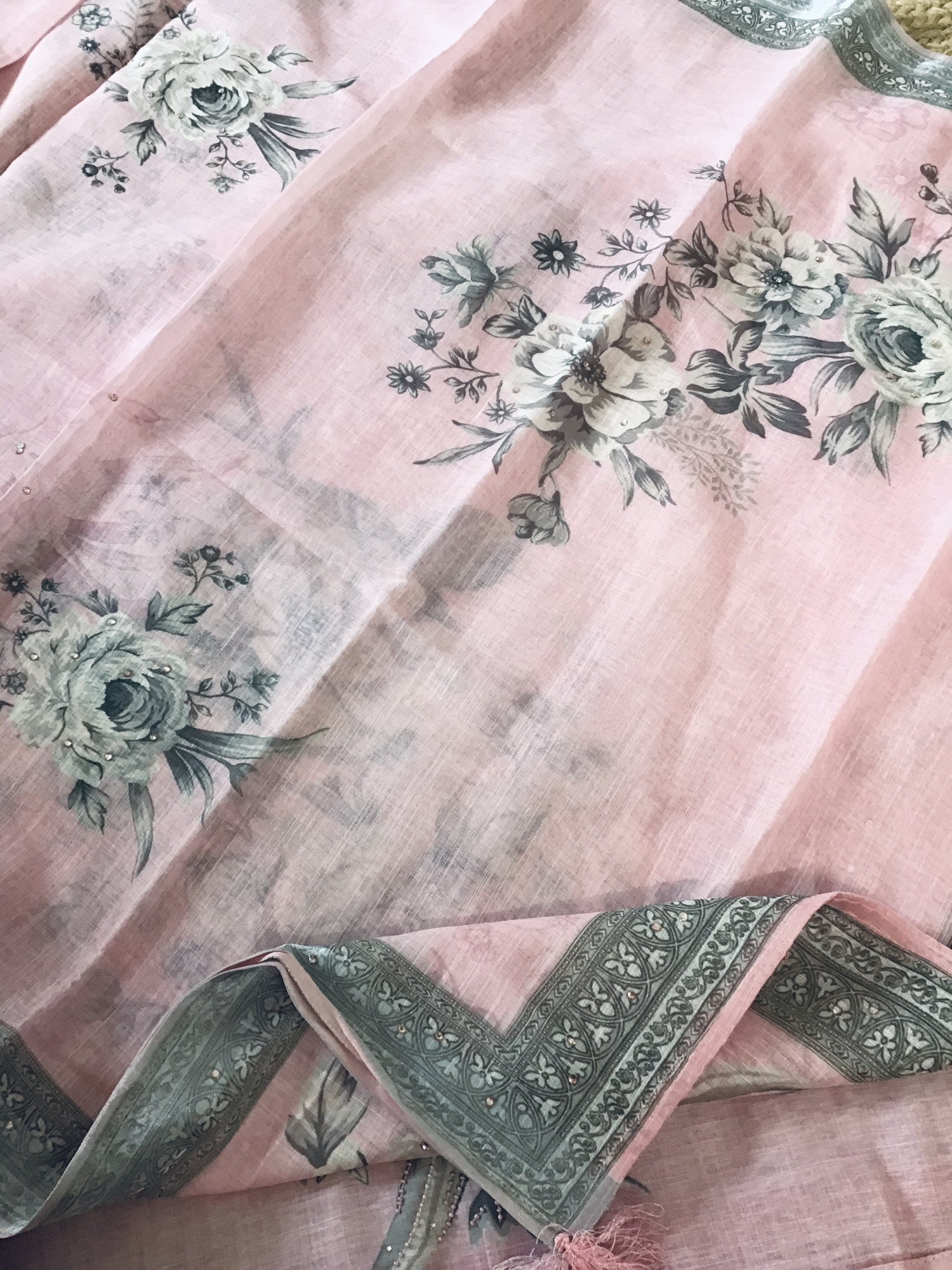 Soft Linen Jute Cotton Printed Embroidered Suit - Pink