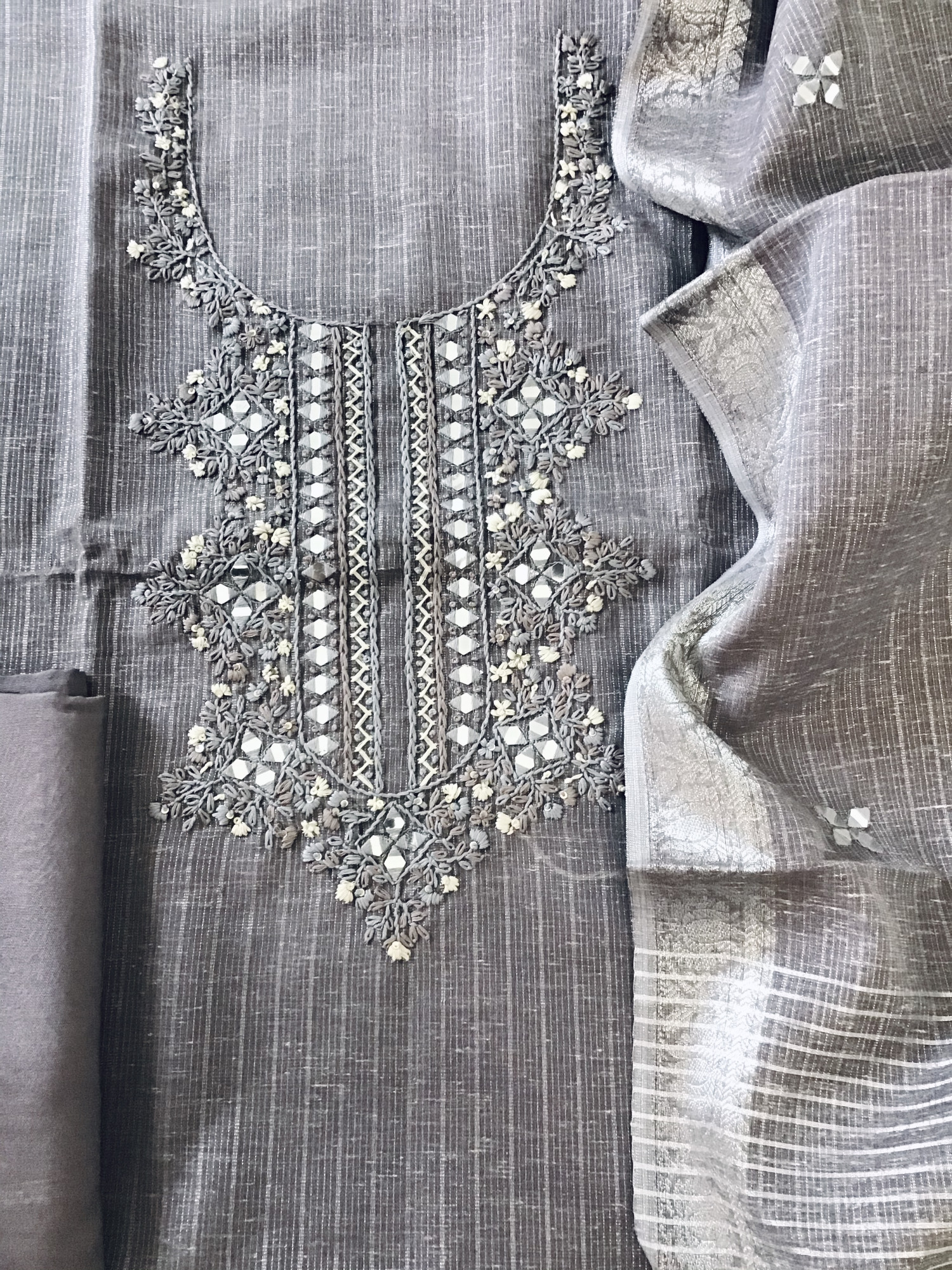 Fine Tissue Slub Cotton Embroidered Suit - Lilac