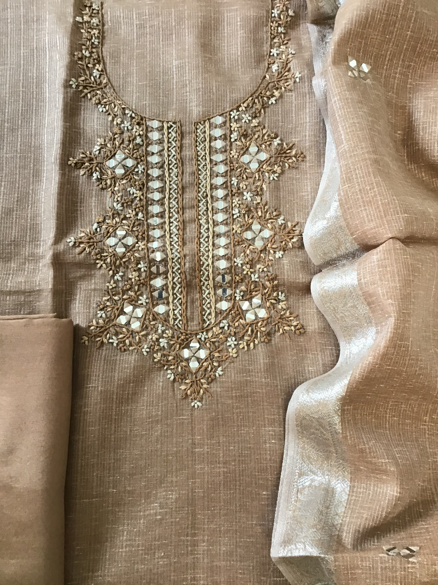 Fine Tissue Slub Cotton Embroidered Suit - Brown