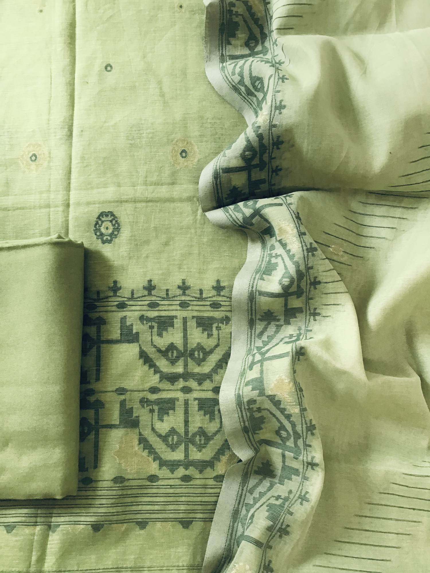 Soft Slub Chanderi Jamdani Weaved Embroidered Suit - Green