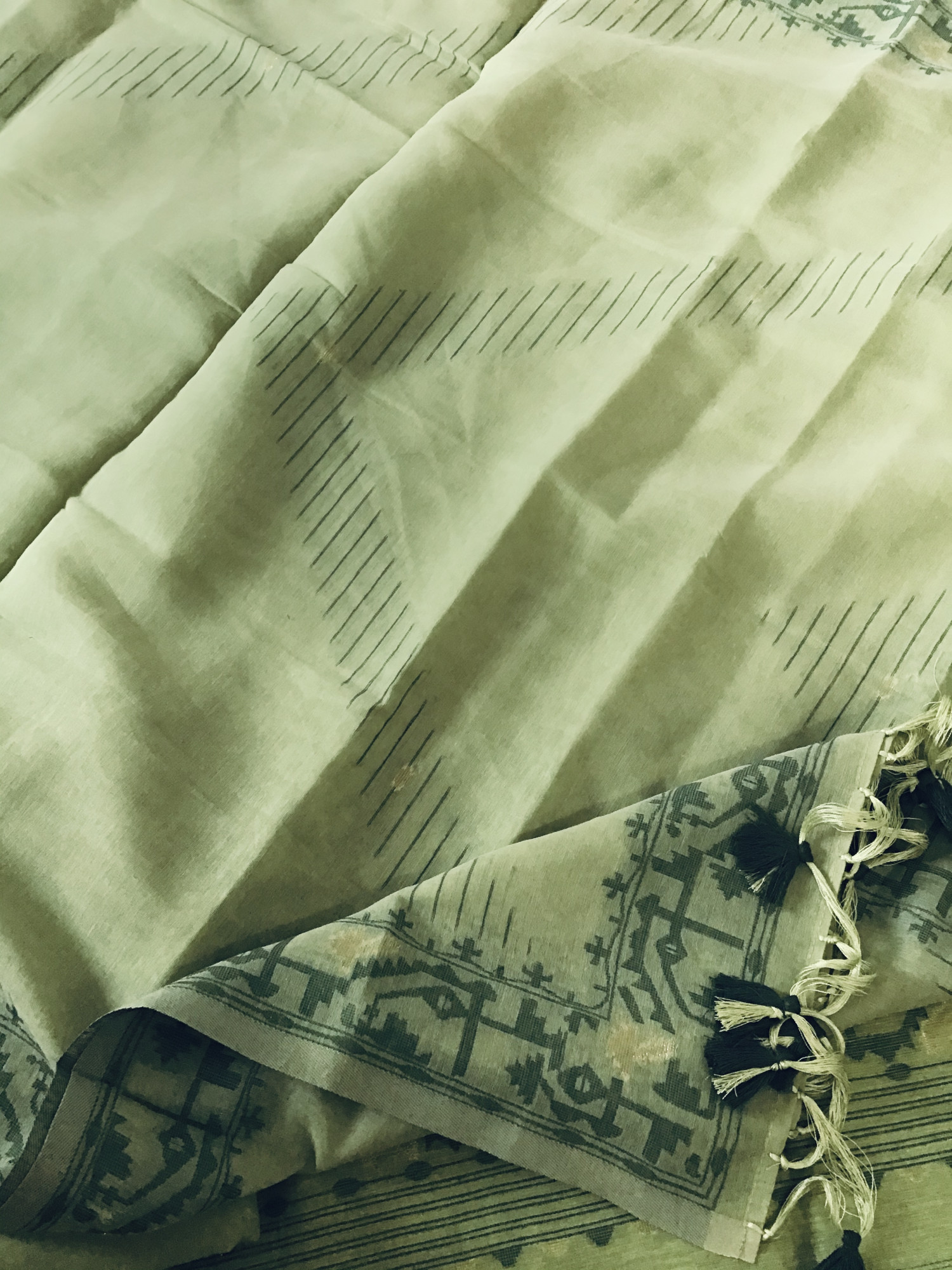 Soft Slub Chanderi Jamdani Weaved Embroidered Suit - Green