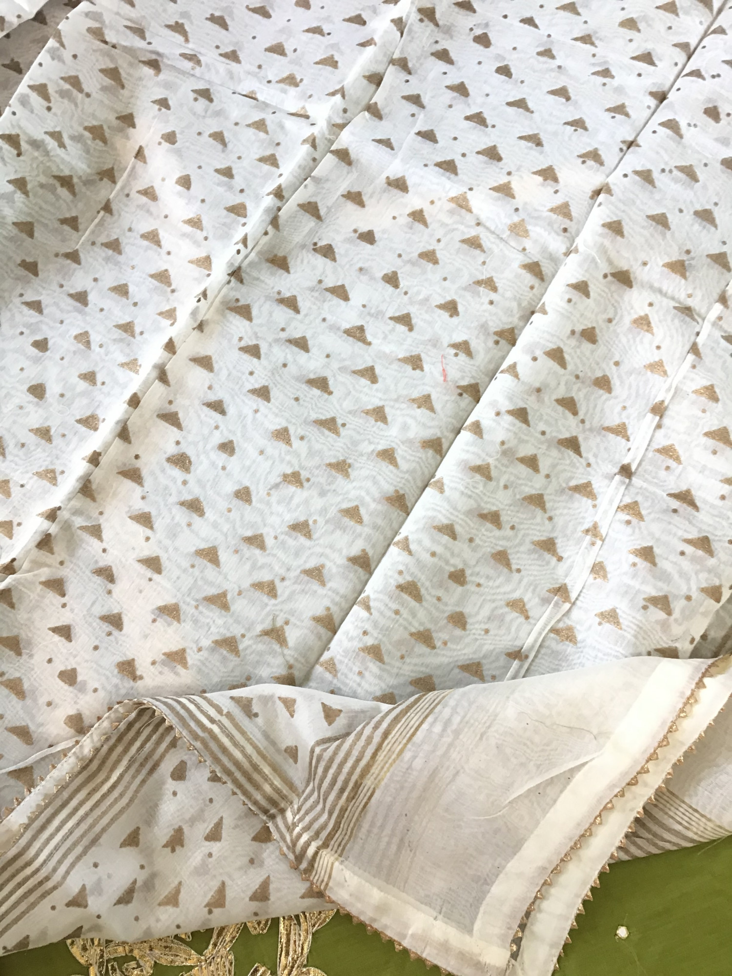 Soft Chanderi Embroidered Suit - Green