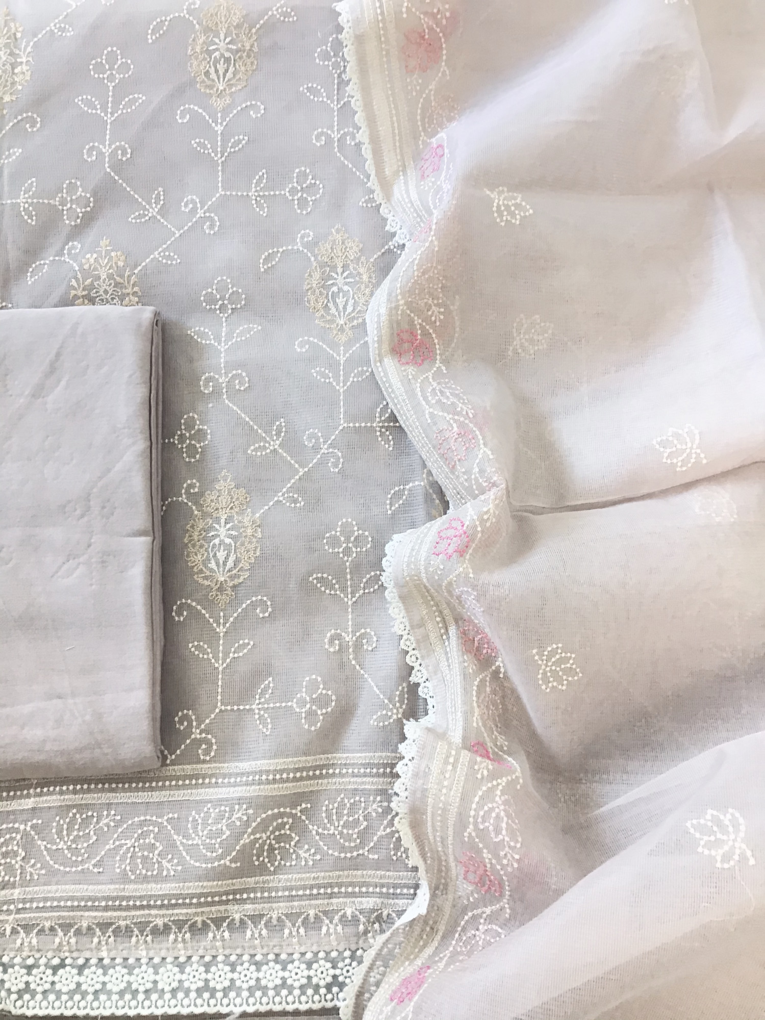 Soft Supernet Embroidered Suit - Lilac