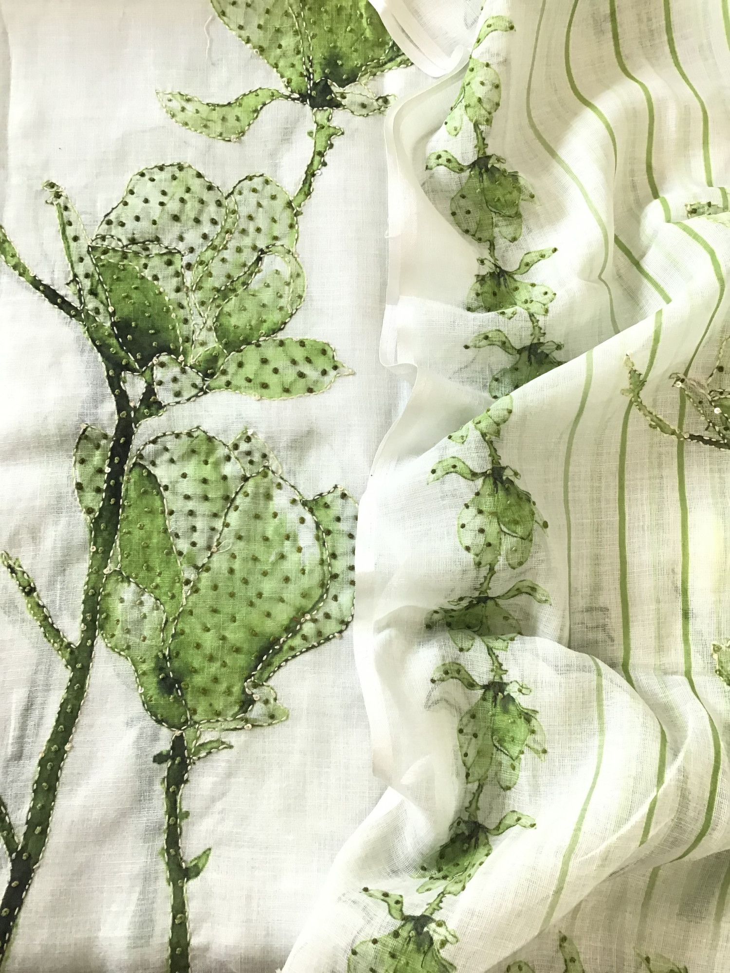 Soft Linen Jute Cotton Printed Embroidered Suit - Offwhite