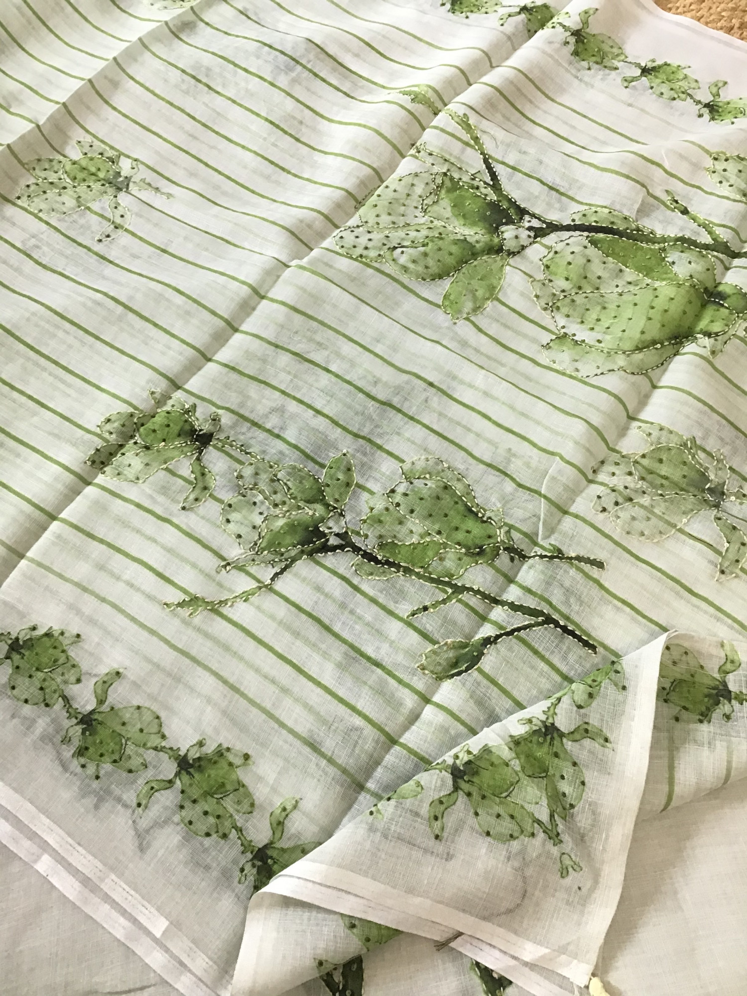 Soft Linen Jute Cotton Printed Embroidered Suit - Offwhite