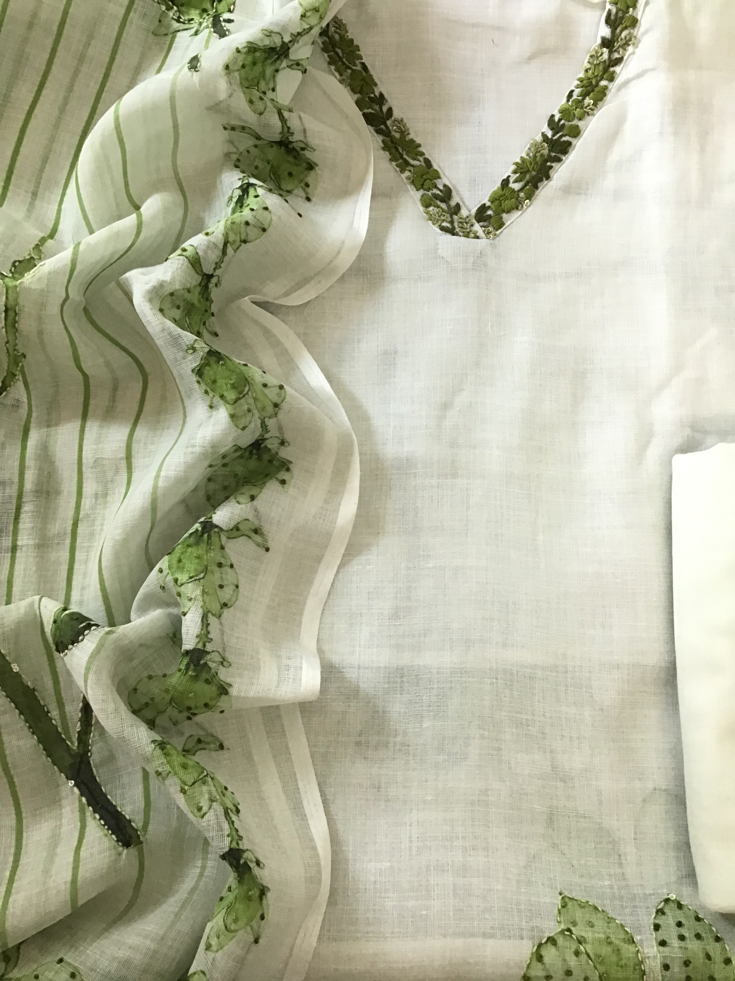 Soft Linen Jute Cotton Printed Embroidered Suit - Offwhite