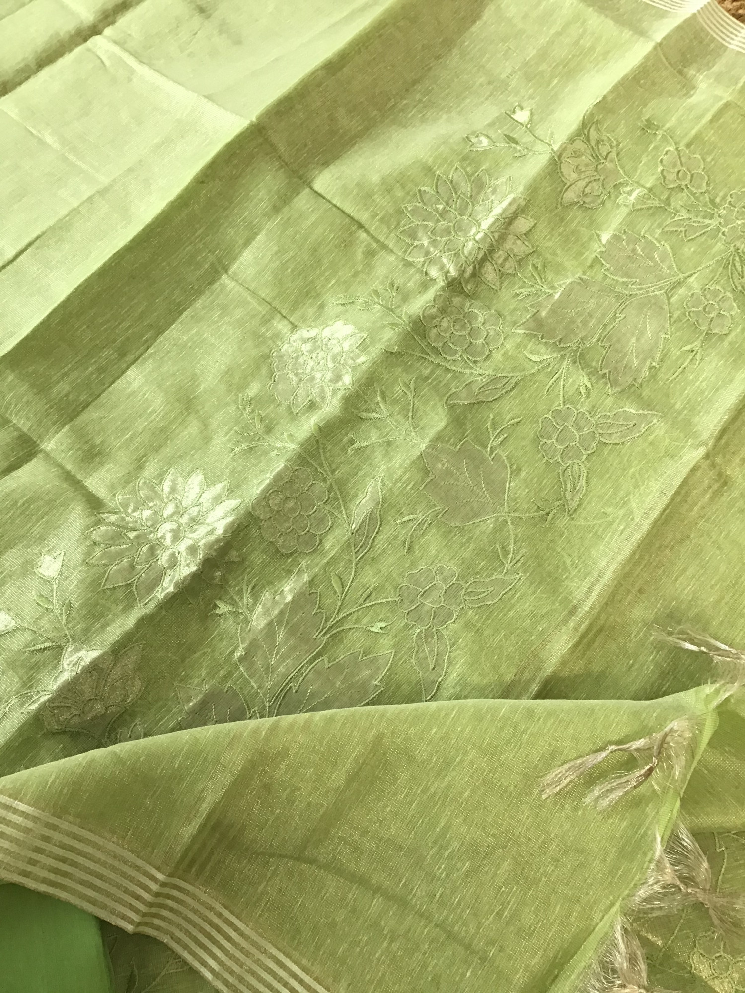 Soft Tissue Chanderi Embroidered Suit - Green