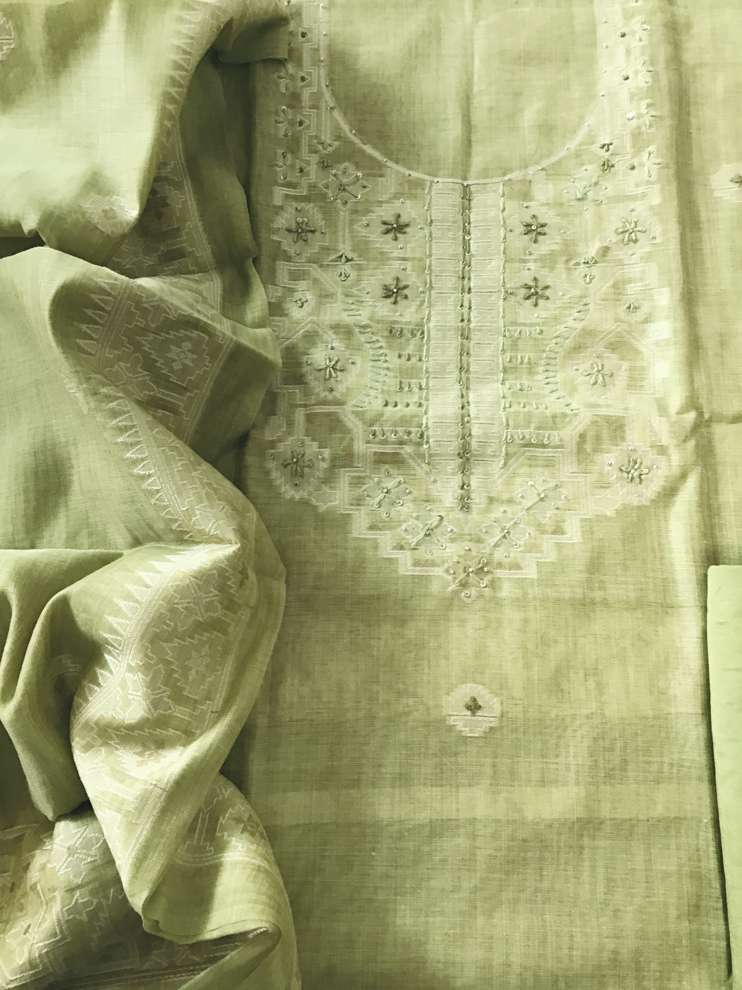 Soft Slub Chanderi Jamdani Weaved Embroidered Suit - Green