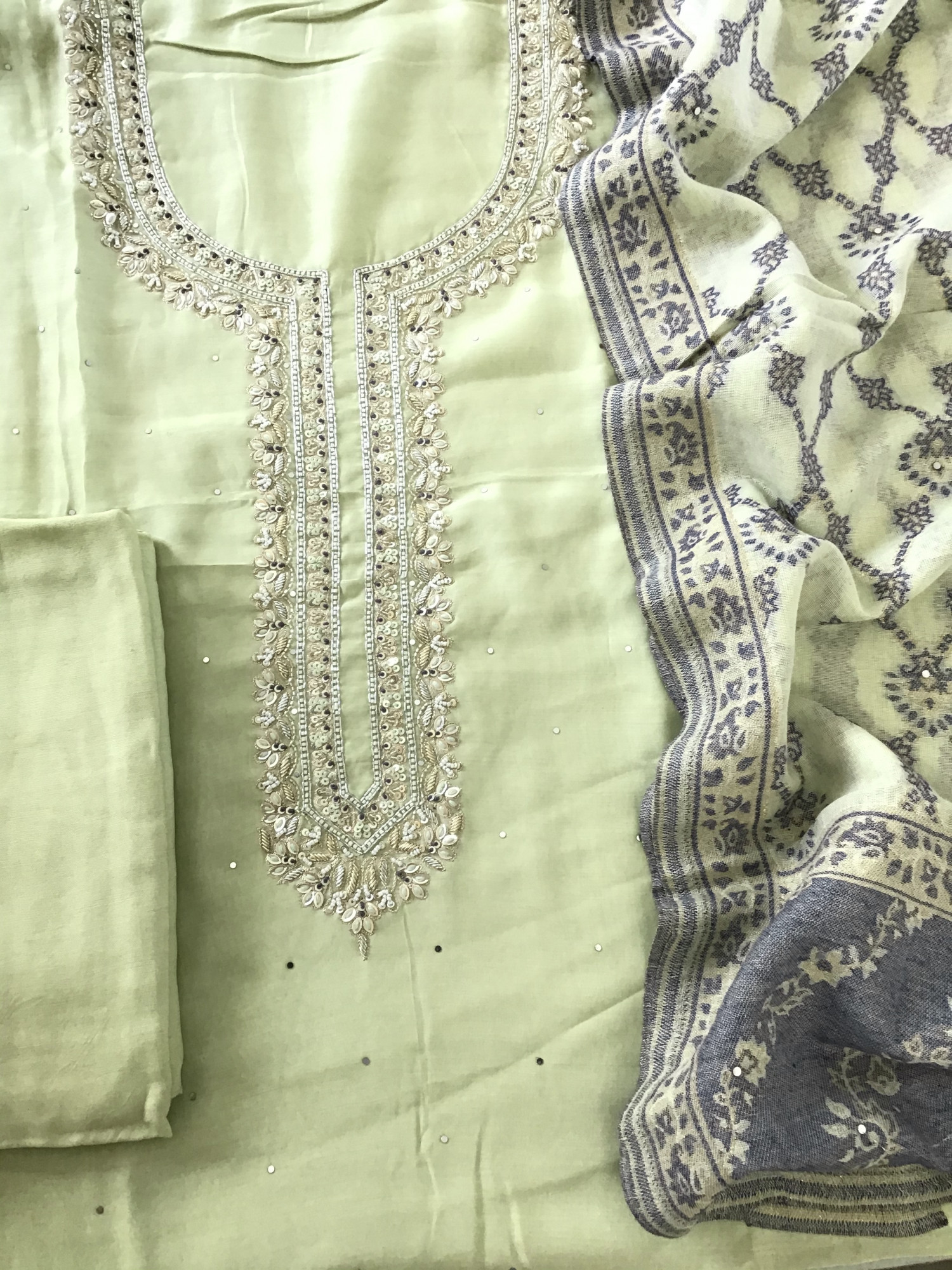 Pure Muslin Embroidered Suit - Green