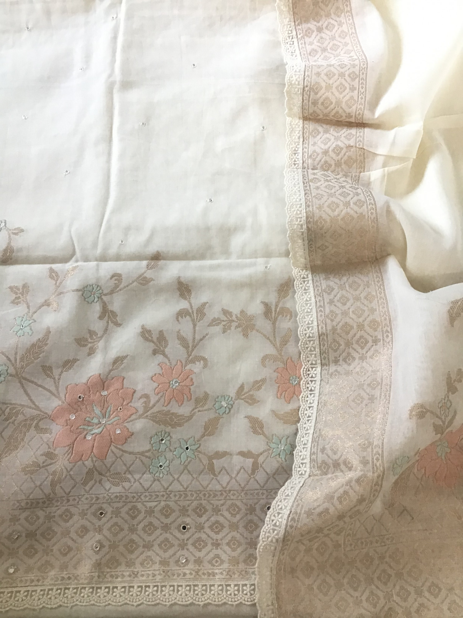 Pure Cotton Jamdani Weaved Embroidered Suit - OffWhite