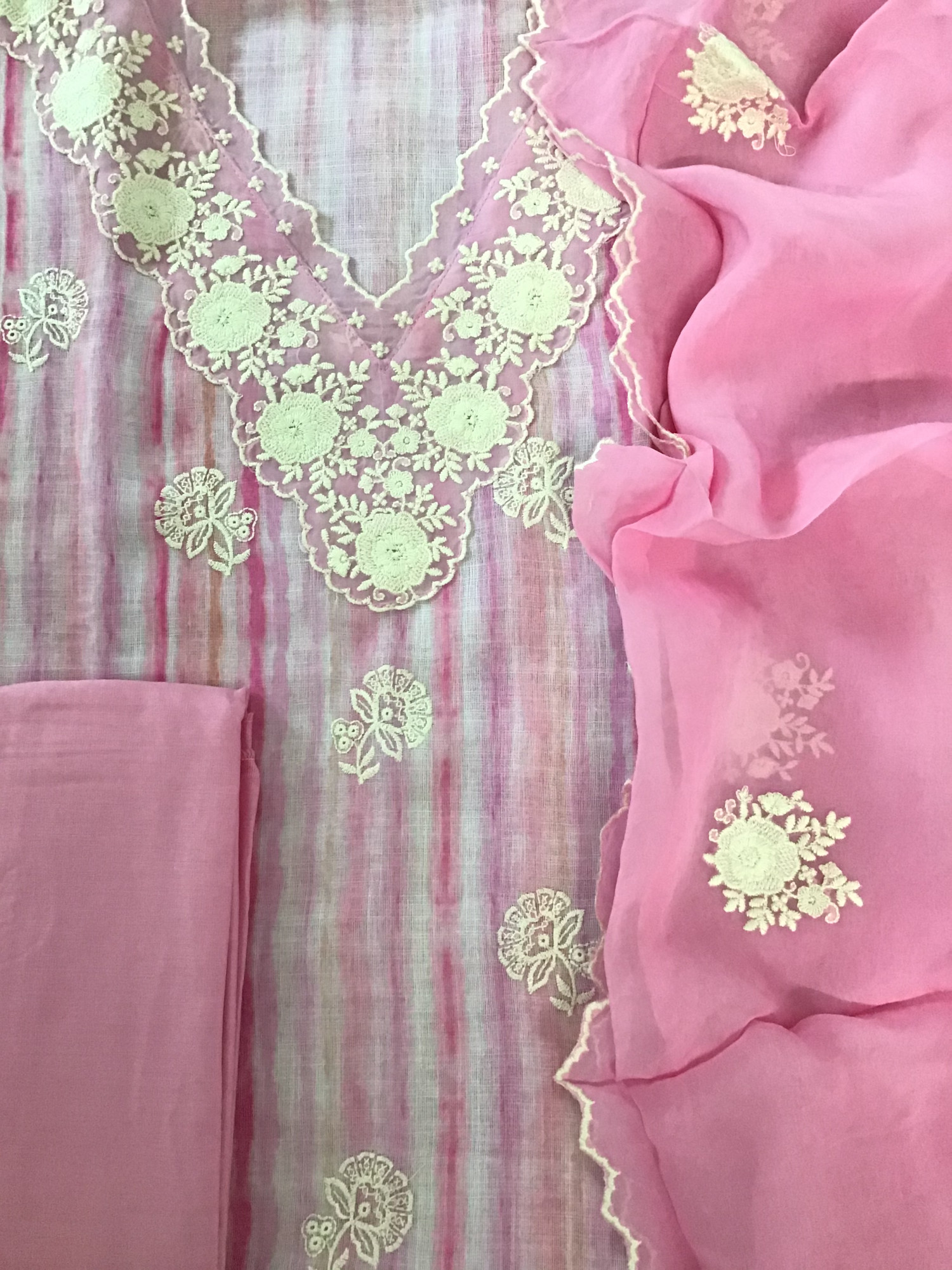 Soft Semi Linen Jute Cotton Printed Embroidered Suit - Pink