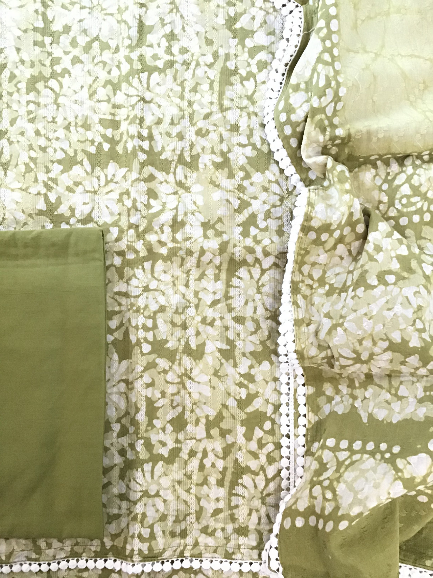 Pure Cotton Printed Embroidered Suit - Green