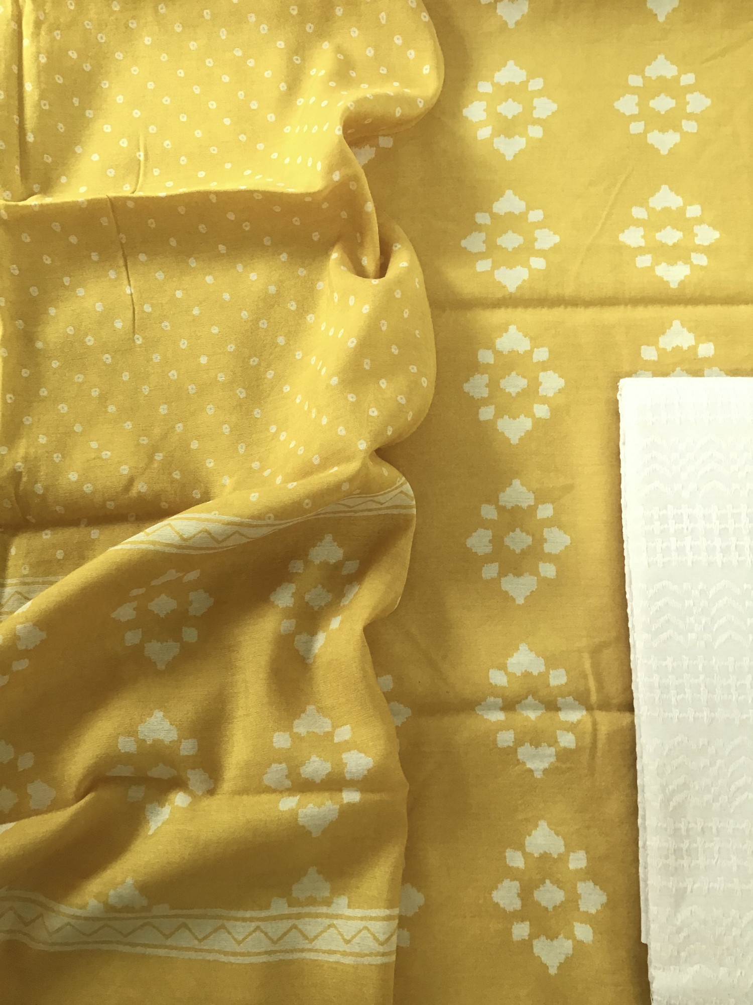 Pure Muslin Silk Printed Suit - Yellow