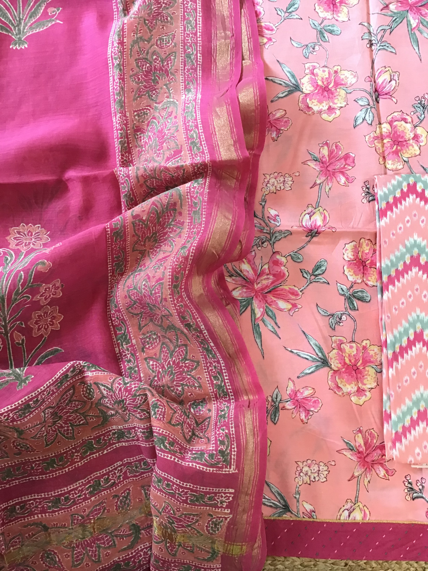 Pure Muslin Silk Printed Suit - Pink