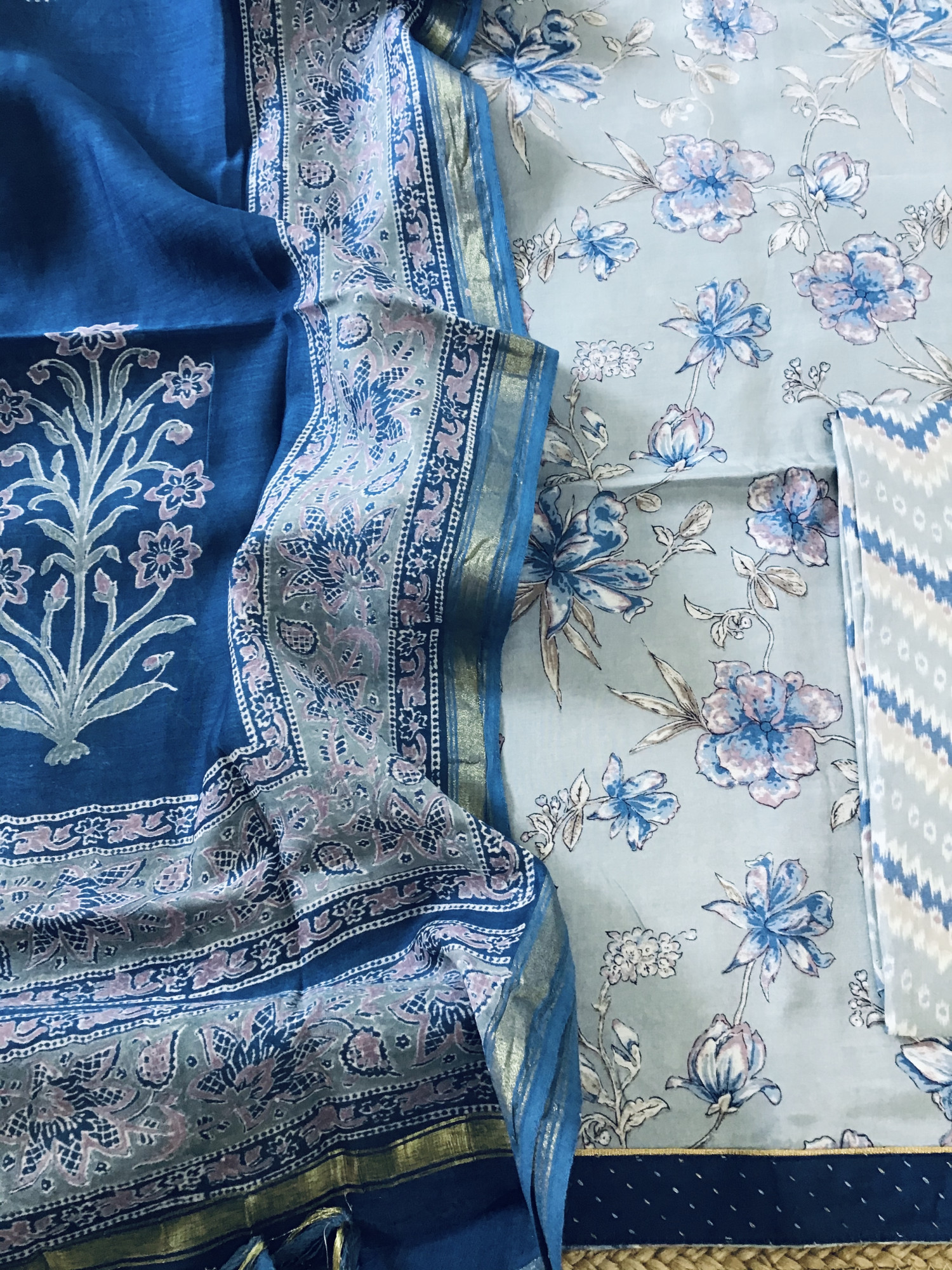 Pure Muslin Silk Printed Suit - Grey