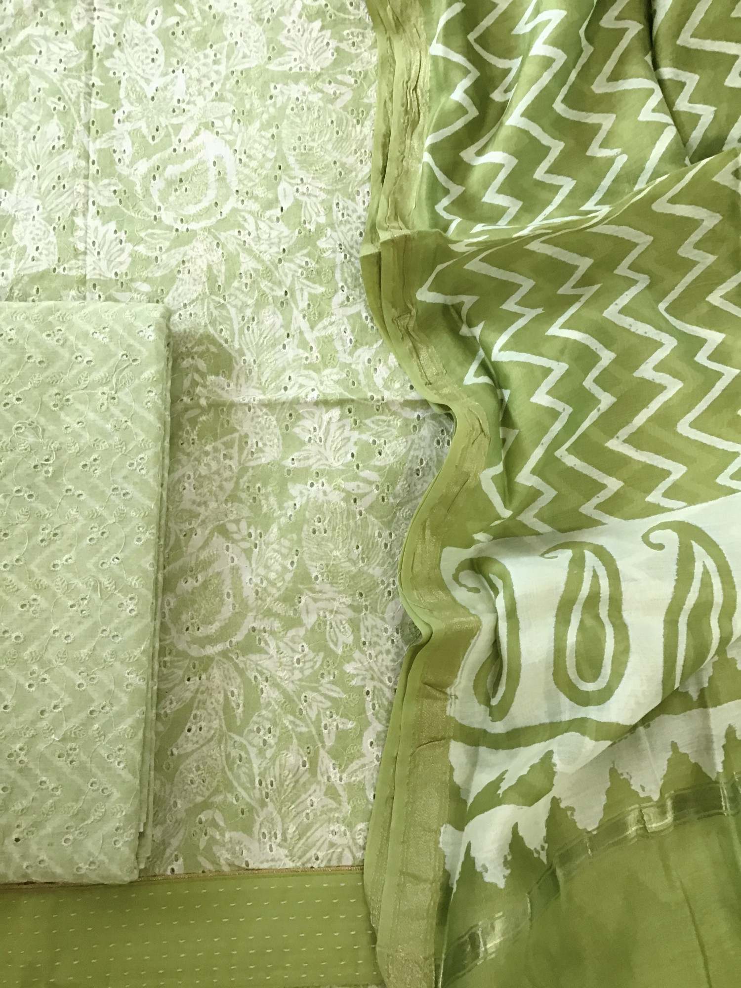 Pure Cotton Printed Embroidered Suit - Green