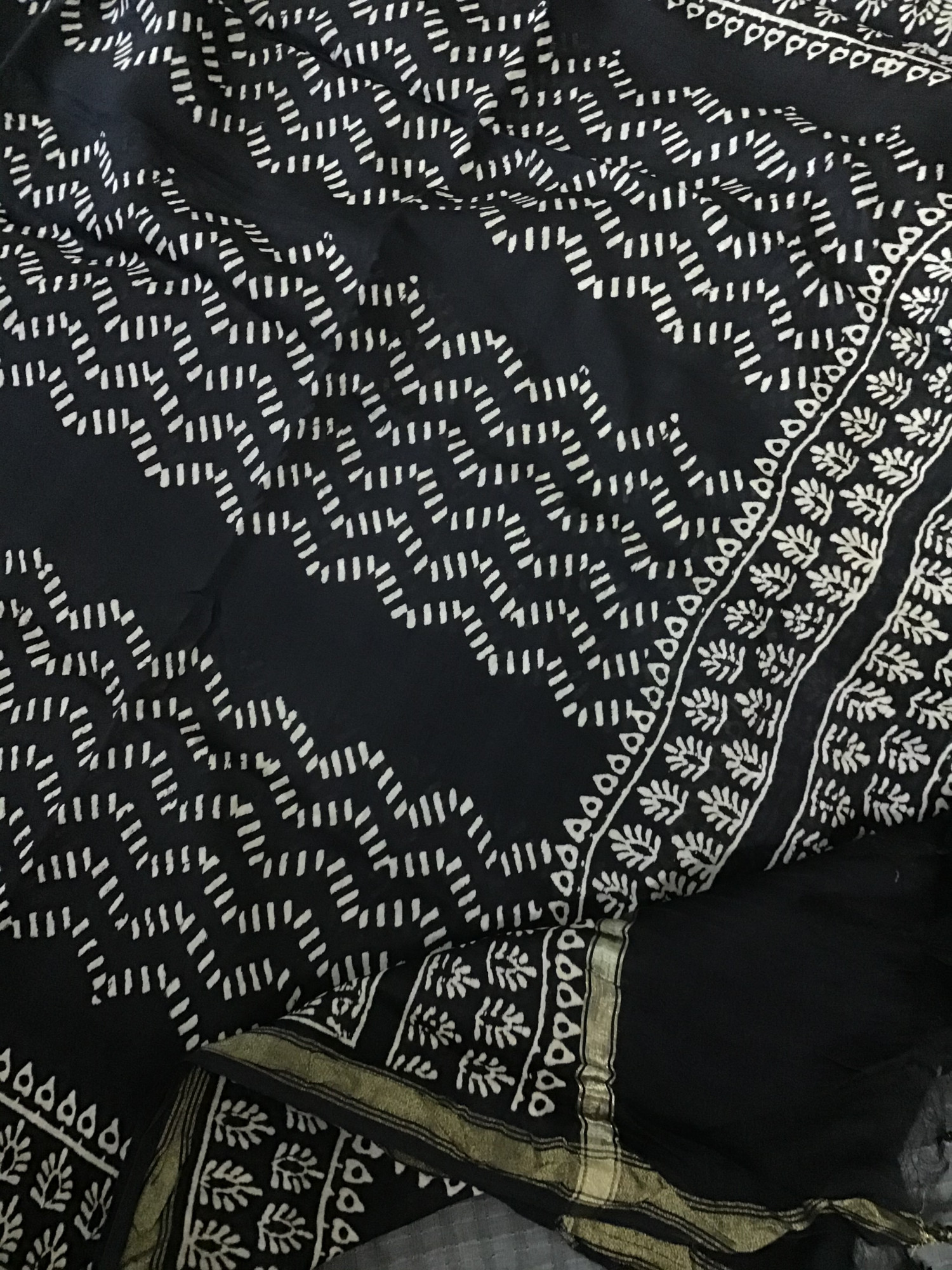 Pure Handloom Cotton Embroidered Suit - Grey