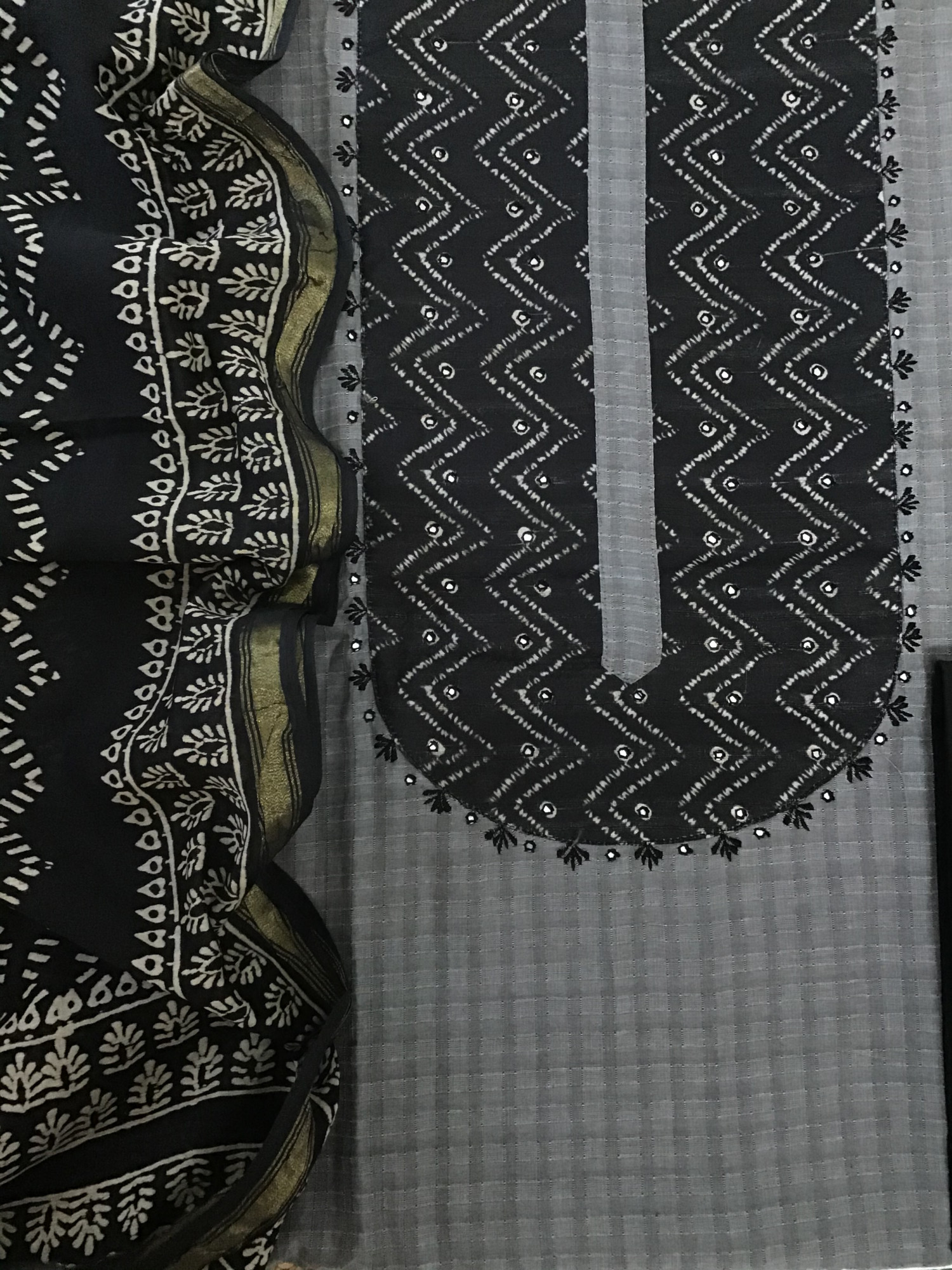 Pure Handloom Cotton Embroidered Suit - Grey