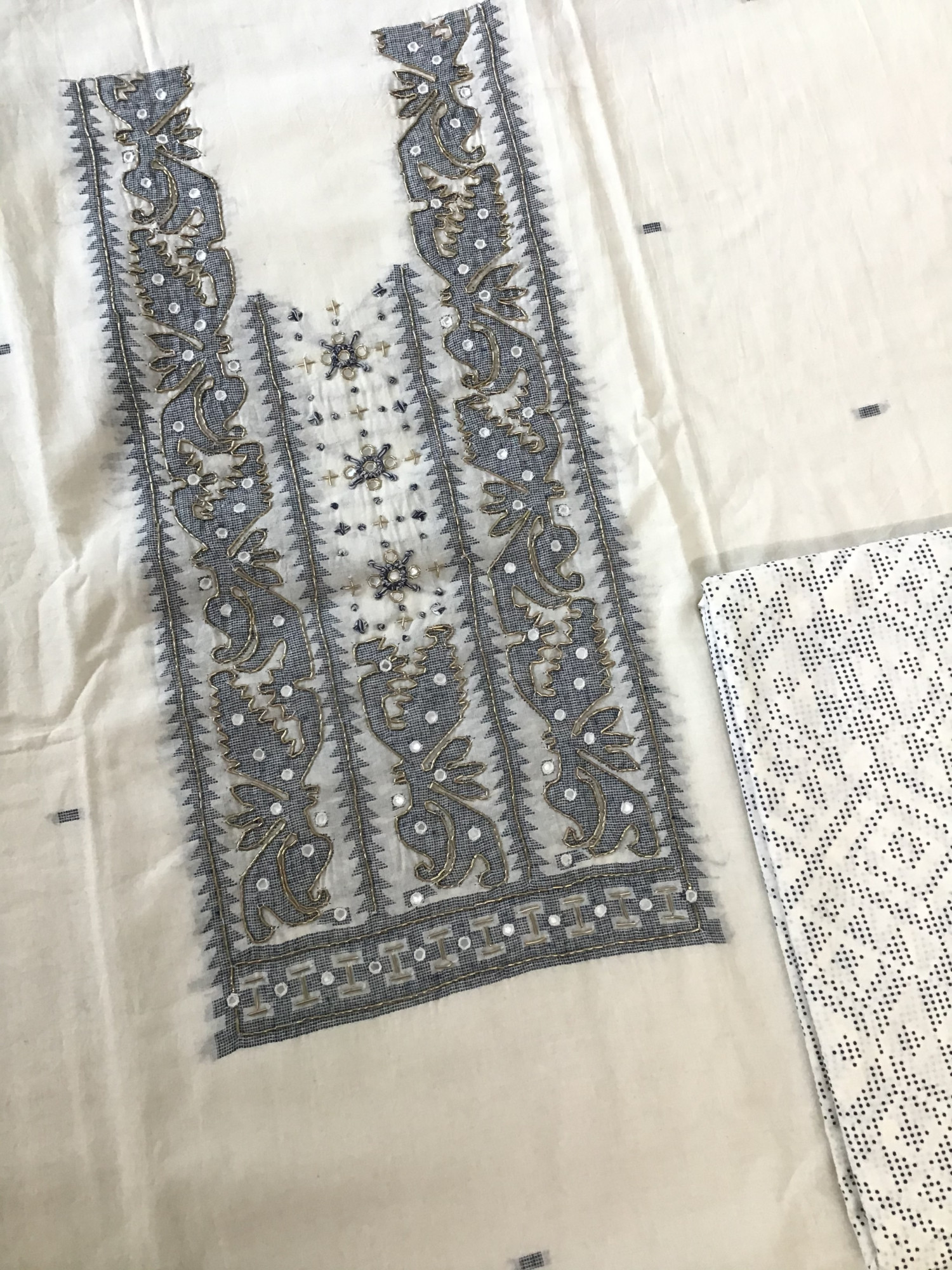 Pure Cotton Jamdani Weaved Embroidered Suit - White