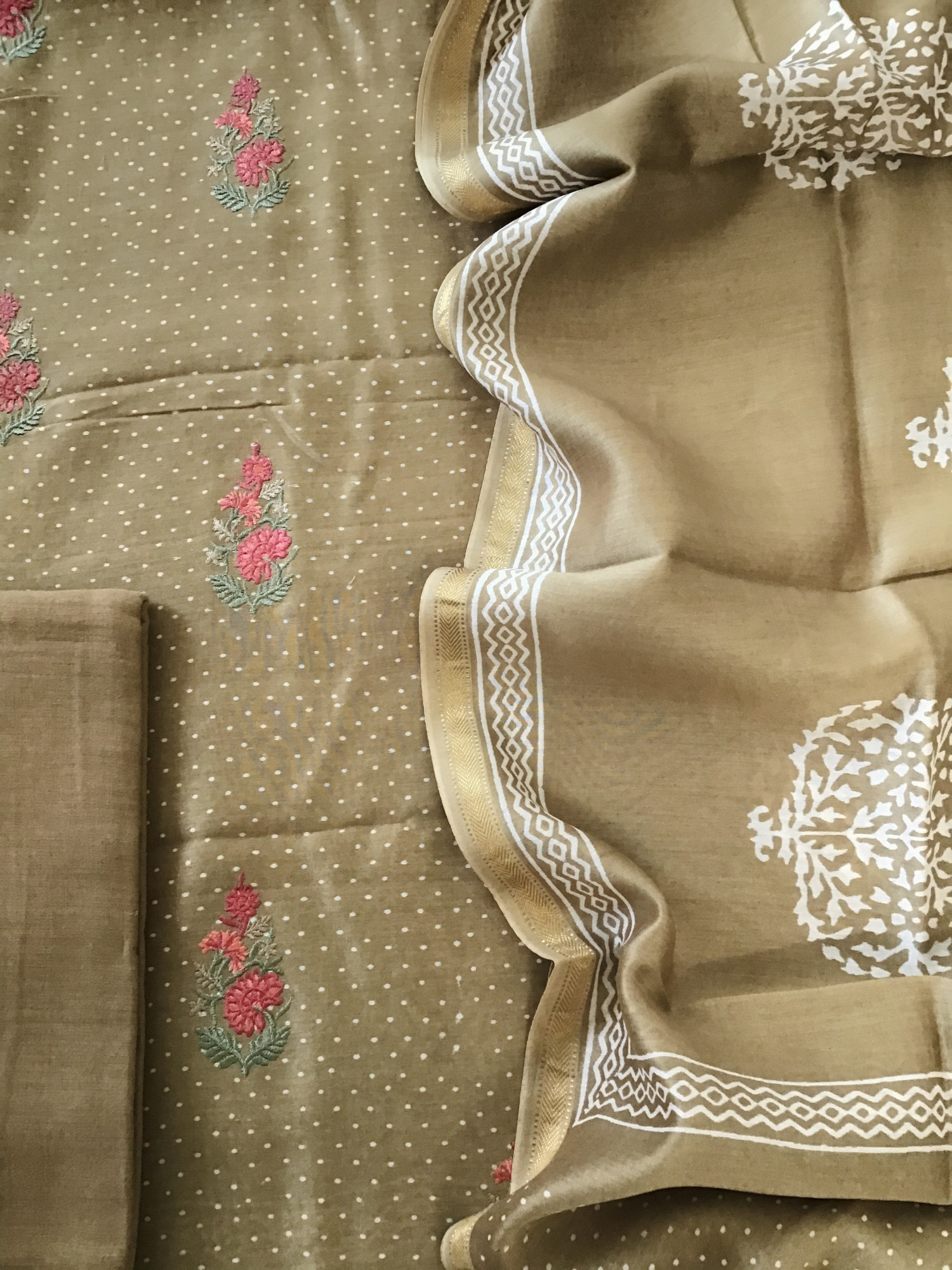 Pure Maheshwari Printed Embroidered Suit - Beige