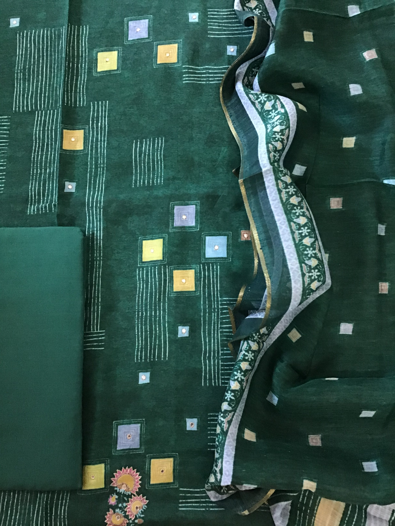 Pure Muslin Printed Embroidered Suit - Green