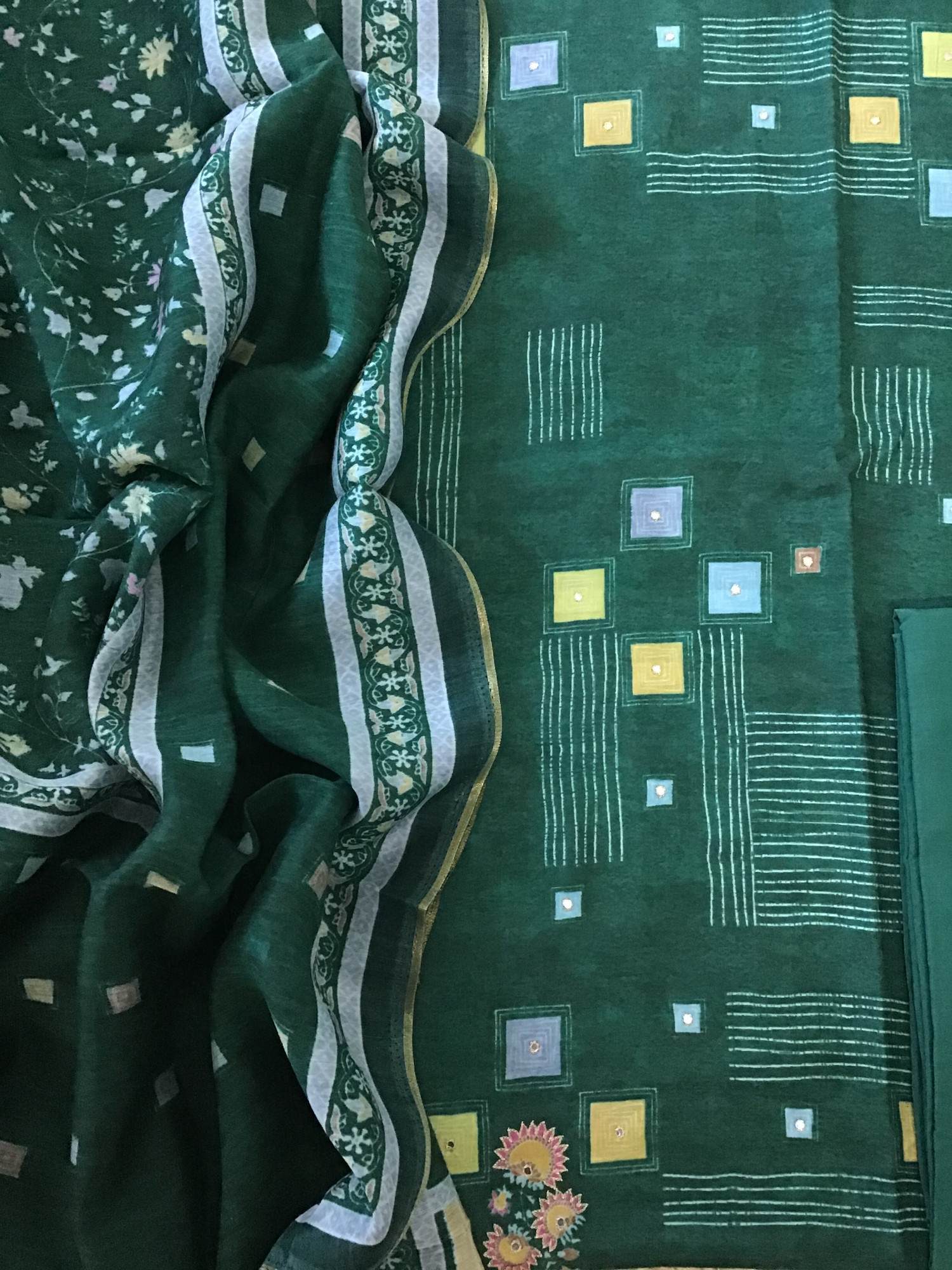 Pure Muslin Printed Embroidered Suit - Green