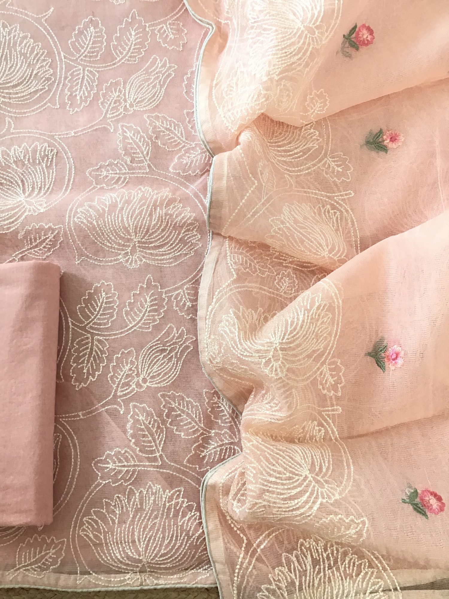 Soft Supernet Embroidered Suit - Peach