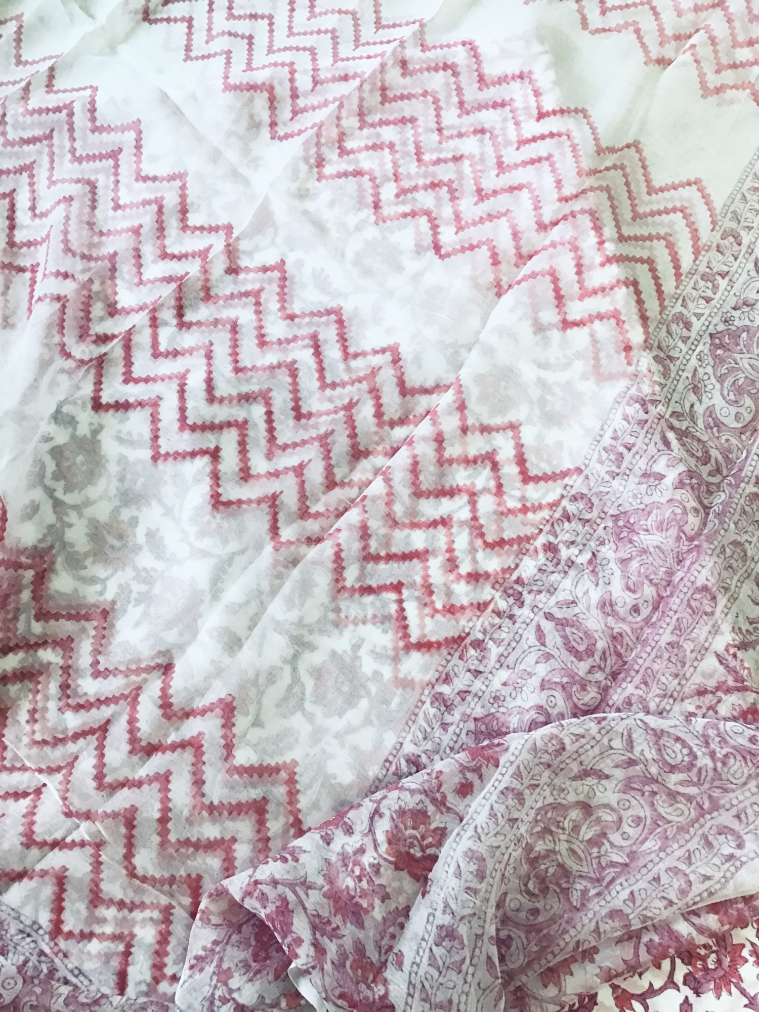 Pure Cotton Printed Suit - WhitePink