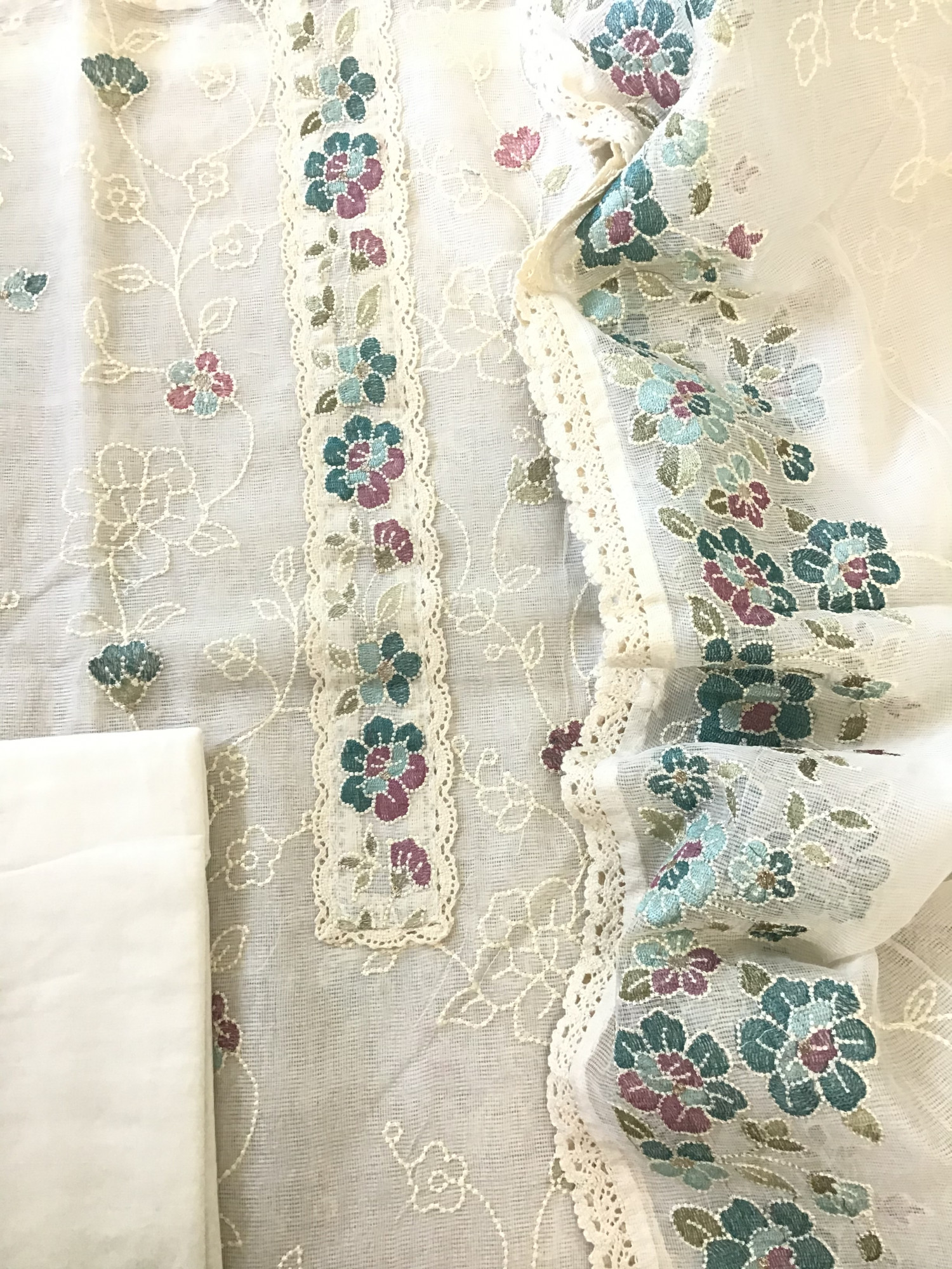 Soft Supernet Embroidered Suit - WhiteBlue