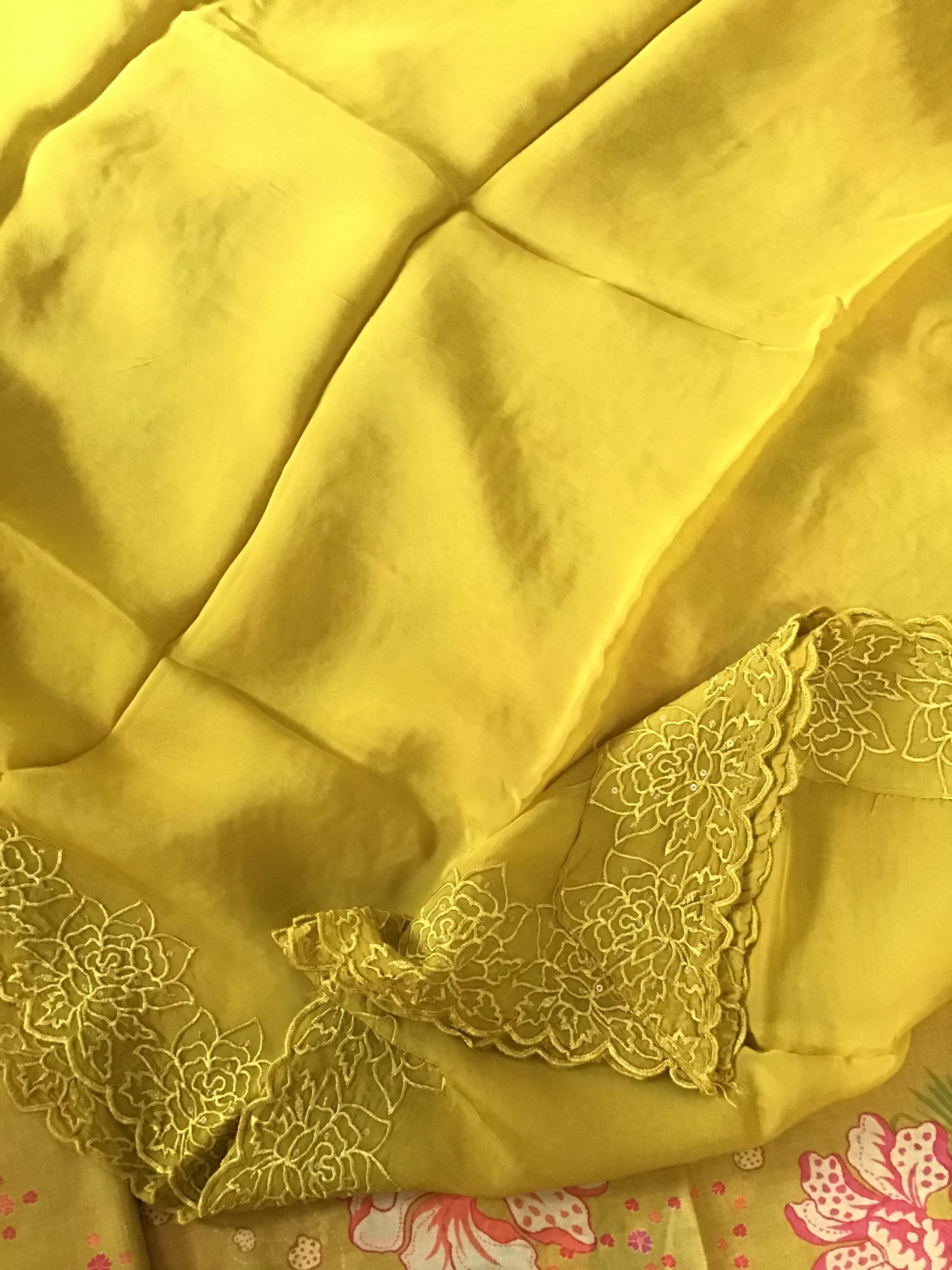 Pure Muslin Silk Printed Embroidered Suit - Yellow