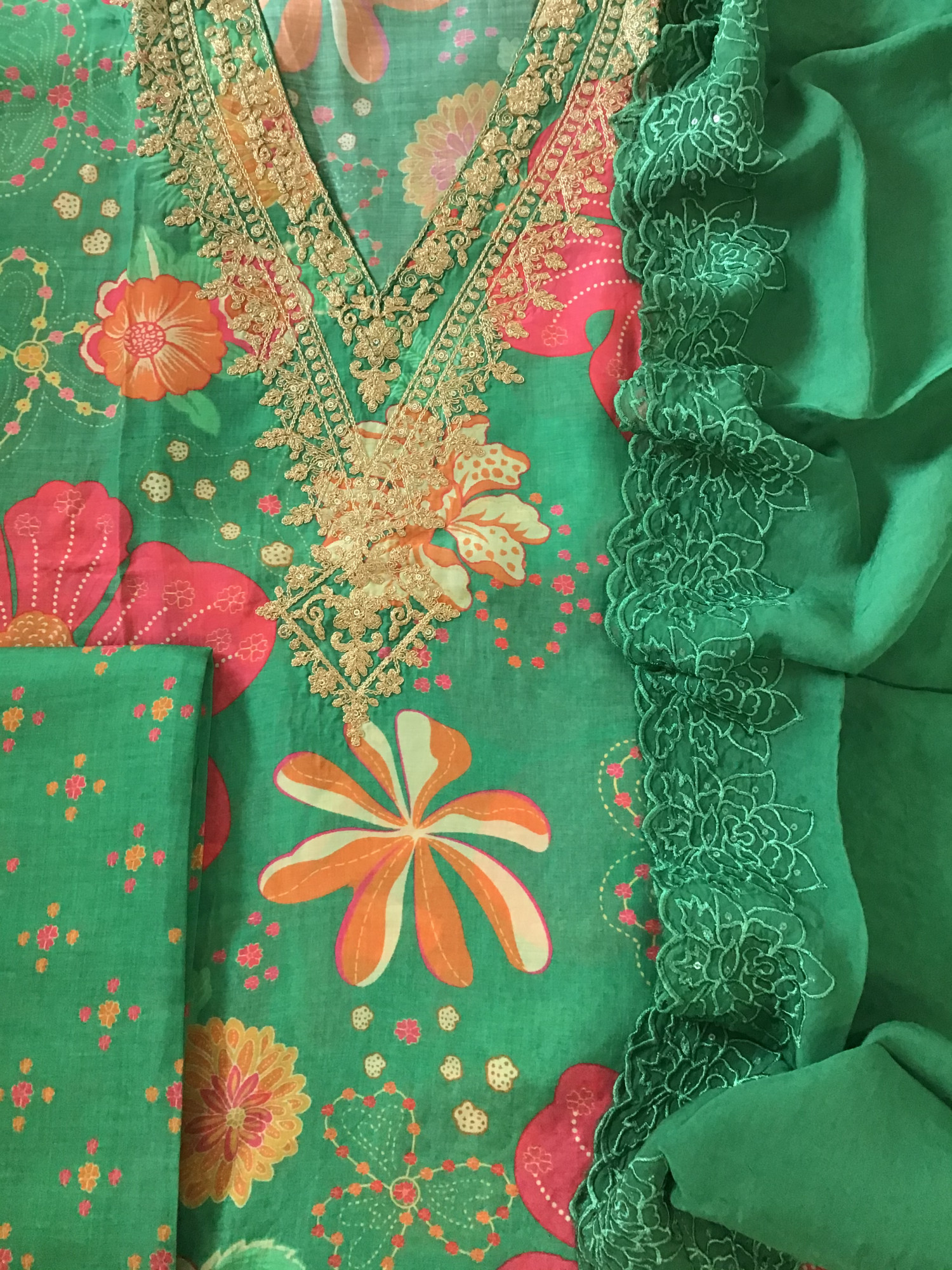 Pure Muslin Silk Printed Embroidered Suit - Green