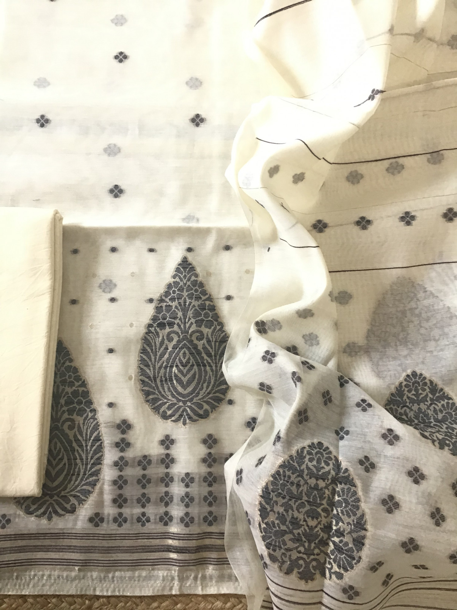 Soft Slub Chanderi Jamdani Weaved Suit - Cream