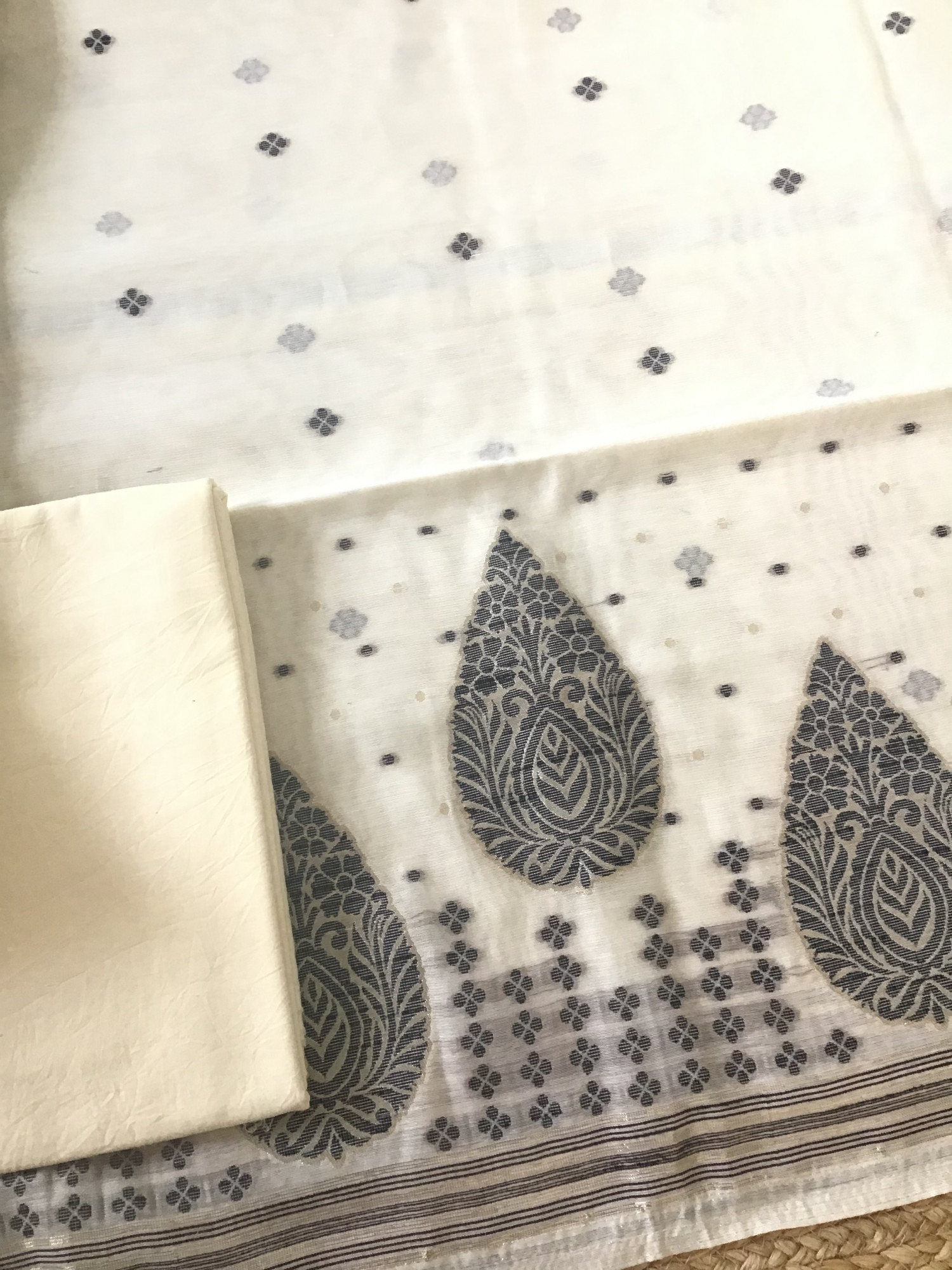 Soft Slub Chanderi Jamdani Weaved Suit - Cream