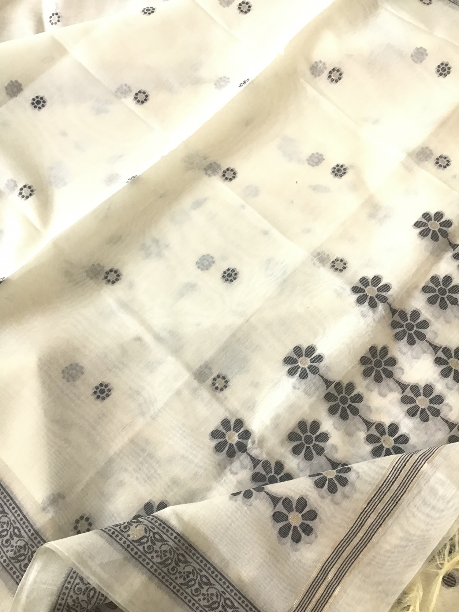 Soft Slub Chanderi Jamdani Weaved Suit - Cream