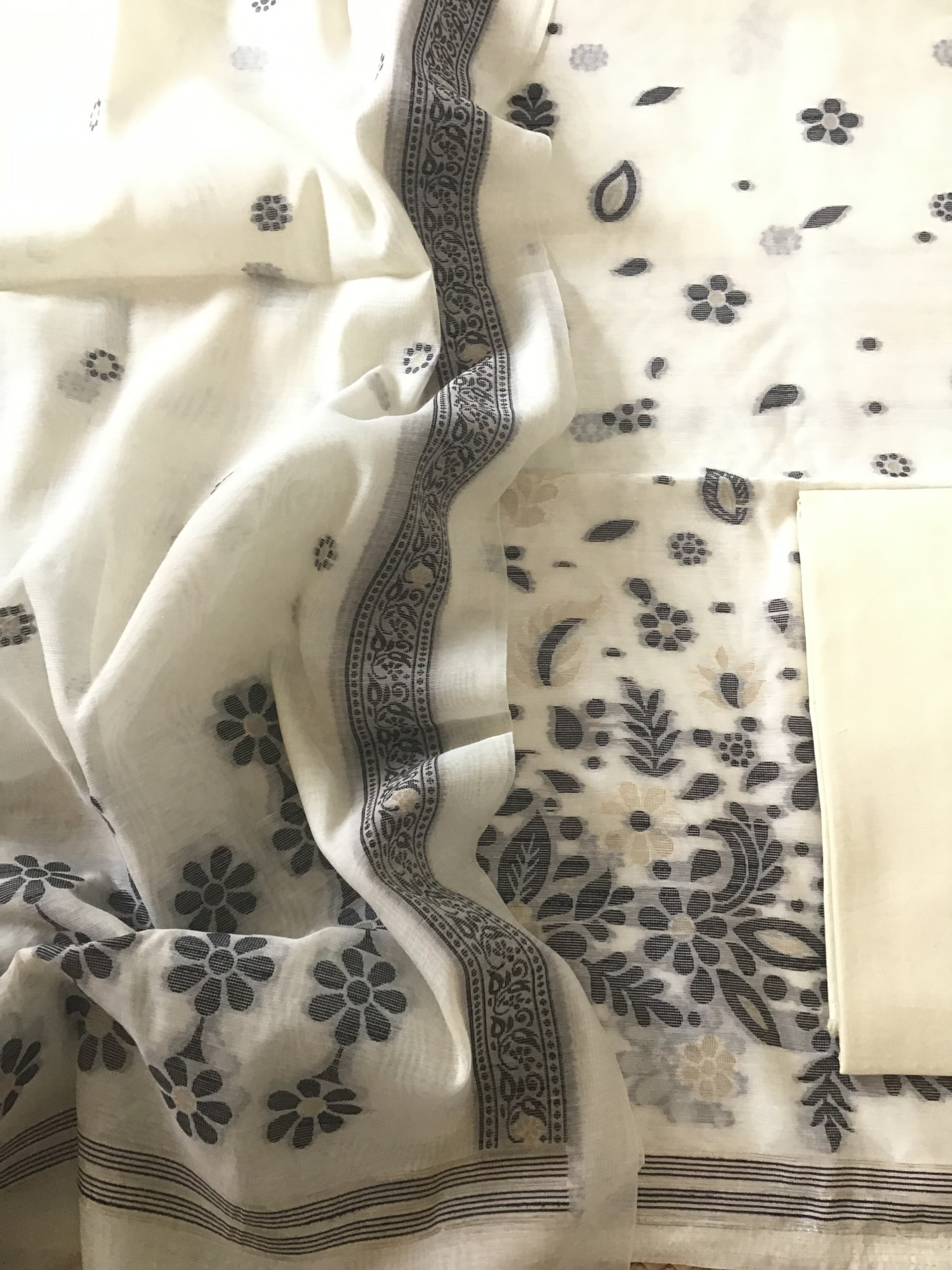 Soft Slub Chanderi Jamdani Weaved Suit - Cream